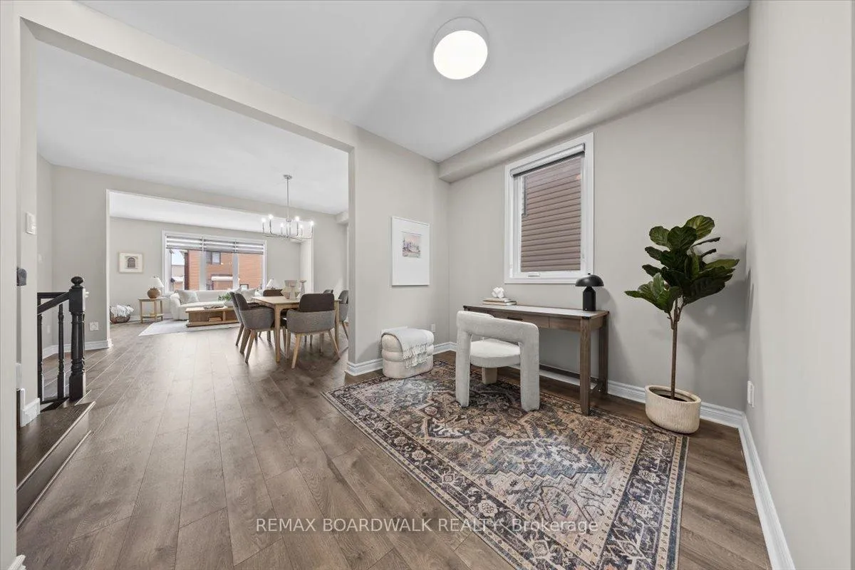 Photo 5 of 60 Malachigan Crescent, Ottawa, Avalon West — HOMEH