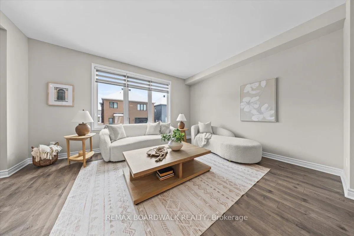 Photo 9 of 60 Malachigan Crescent, Ottawa, Avalon West — HOMEH