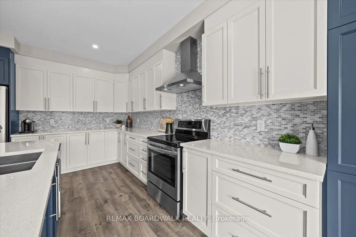 Photo 18 of 60 Malachigan Crescent, Ottawa, Avalon West — HOMEH