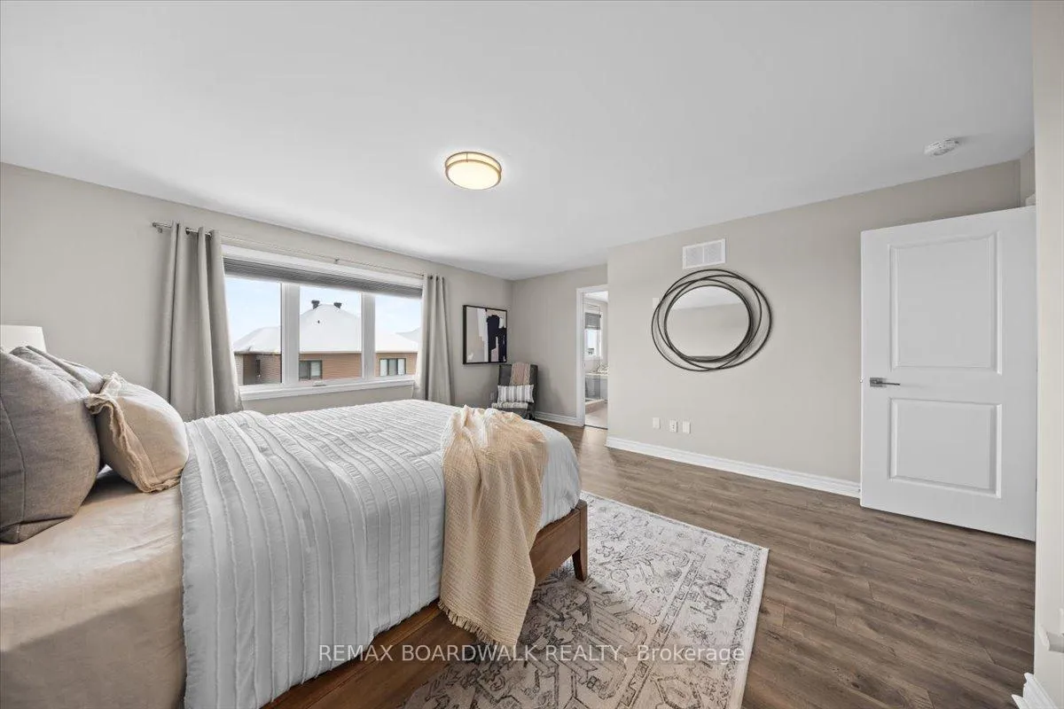 Photo 30 of 60 Malachigan Crescent, Ottawa, Avalon West — HOMEH