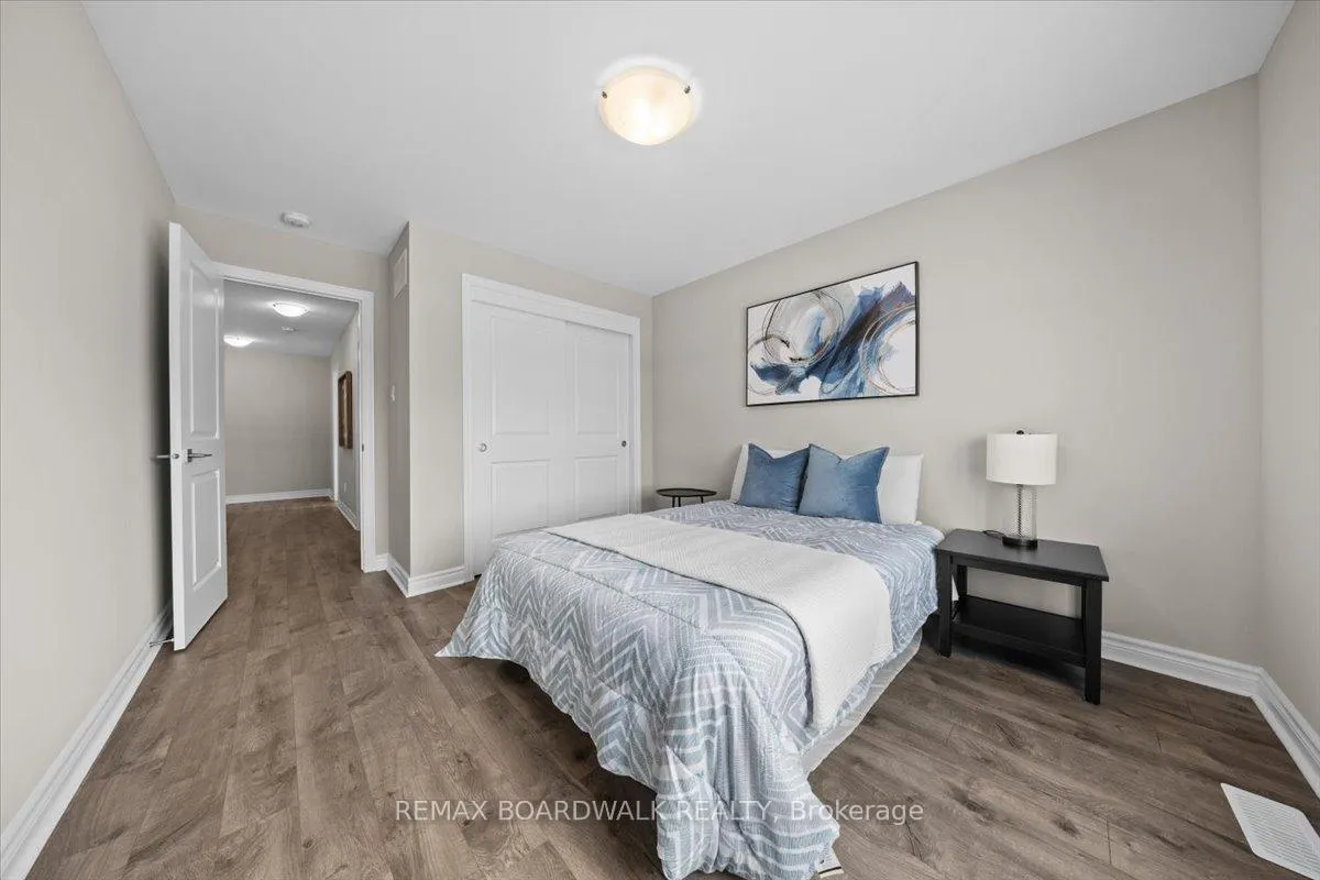 Photo 39 of 60 Malachigan Crescent, Ottawa, Avalon West — HOMEH