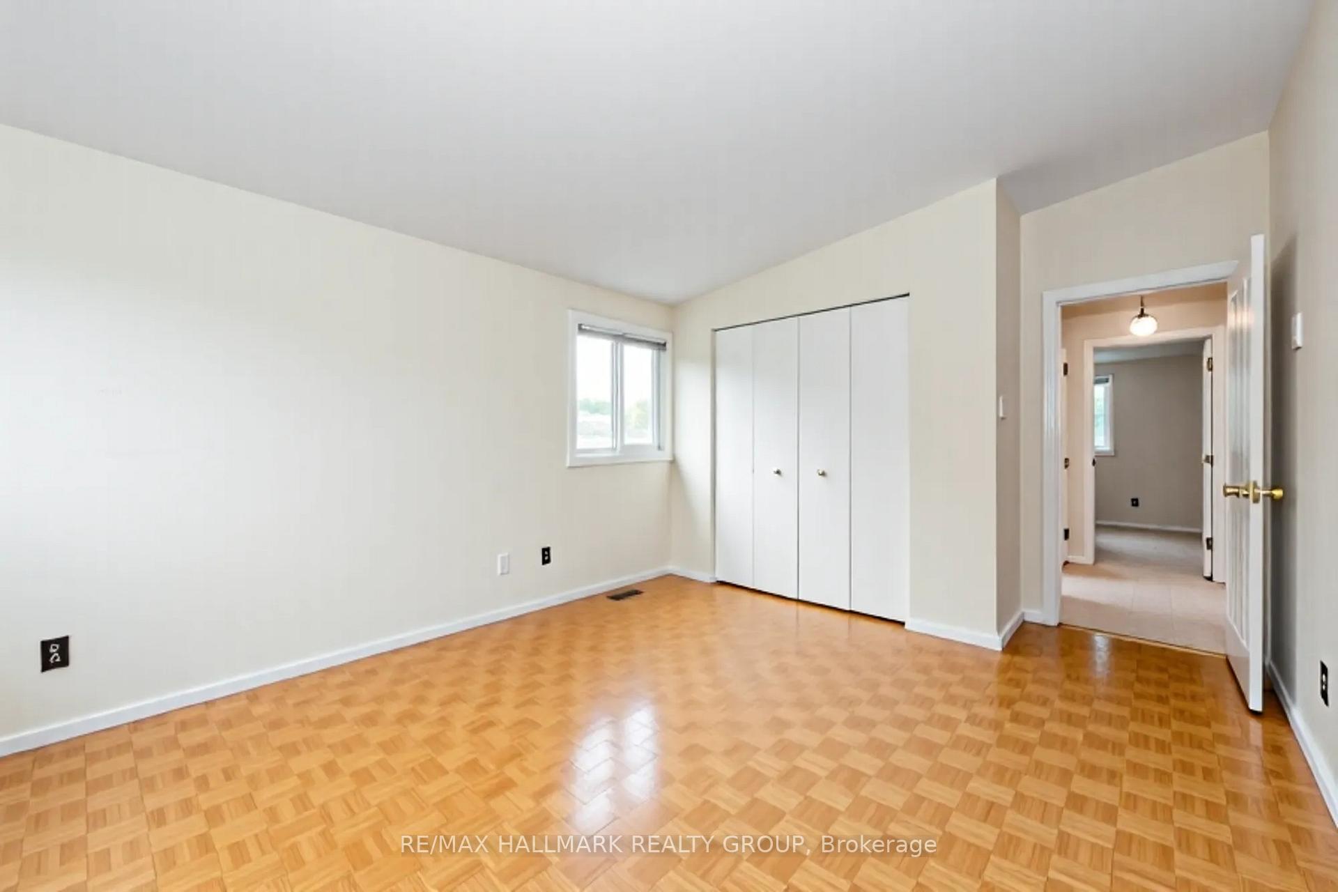 Photo 19 of 64 Sullivan Avenue, Ottawa, Meadowlands/Crestview — HOMEH