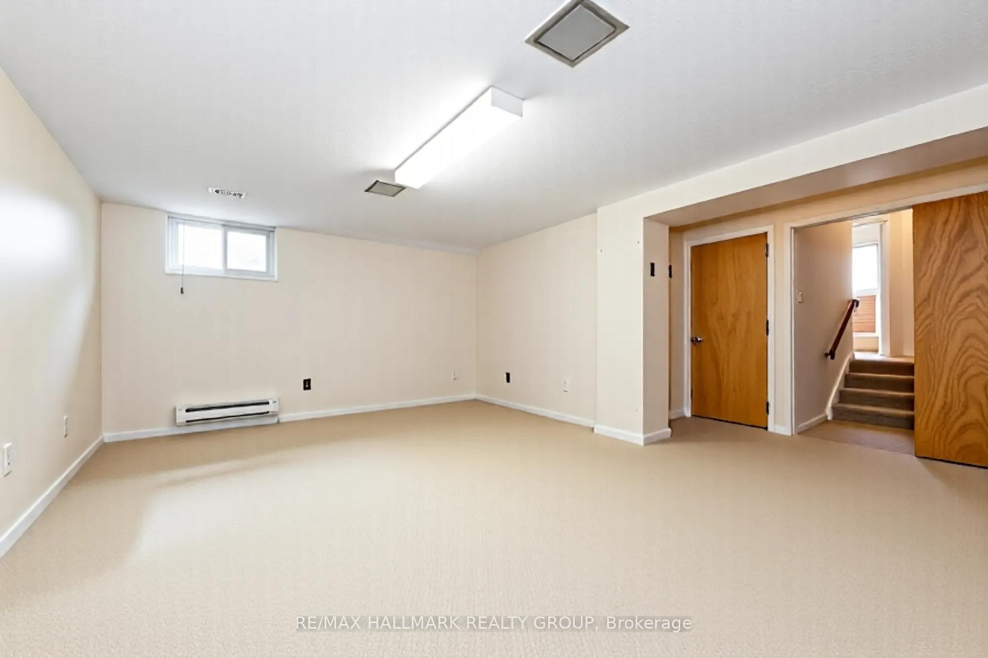 Photo 31 of 64 Sullivan Avenue, Ottawa, Meadowlands/Crestview — HOMEH