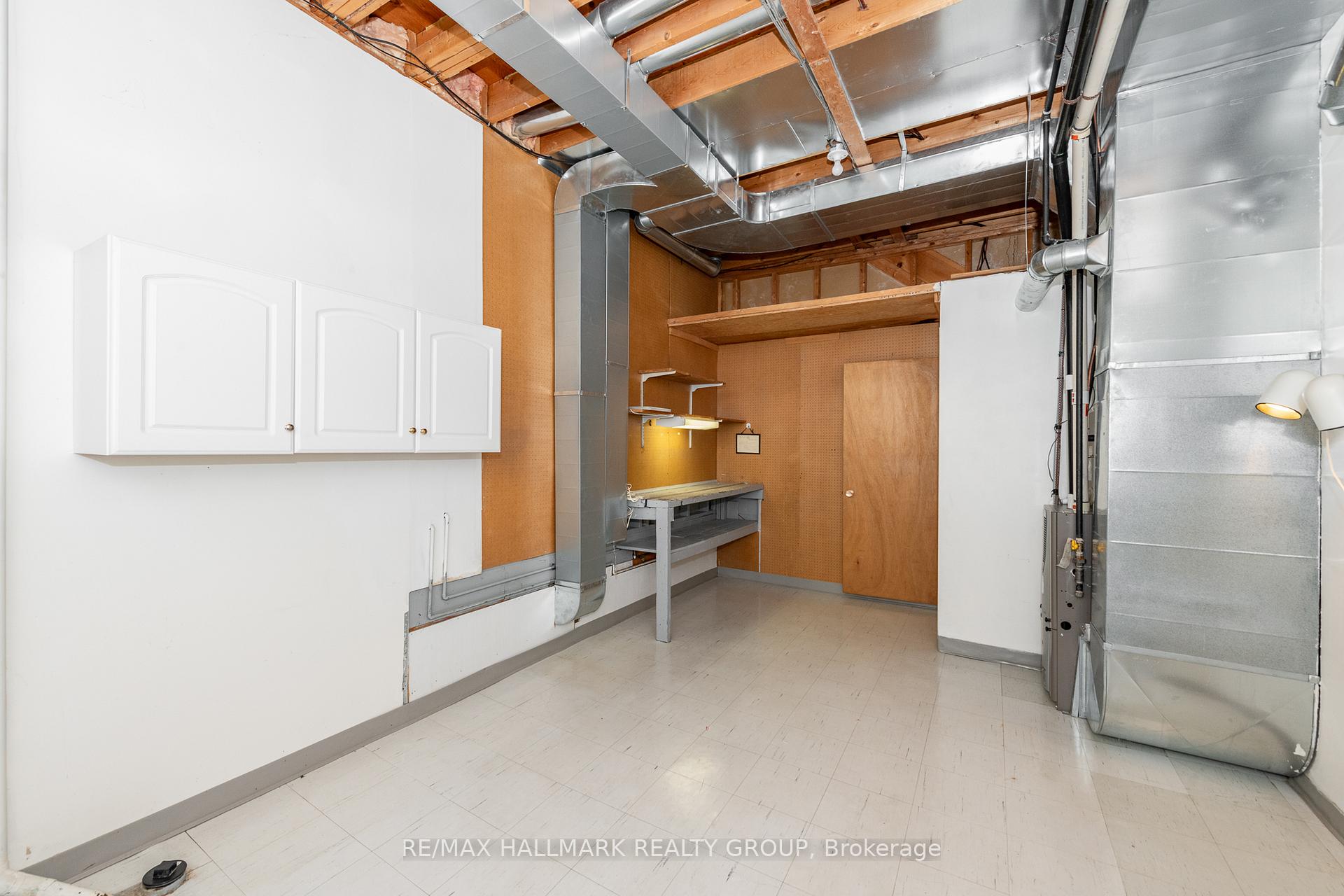 Photo 35 of 64 Sullivan Avenue, Ottawa, Meadowlands/Crestview — HOMEH