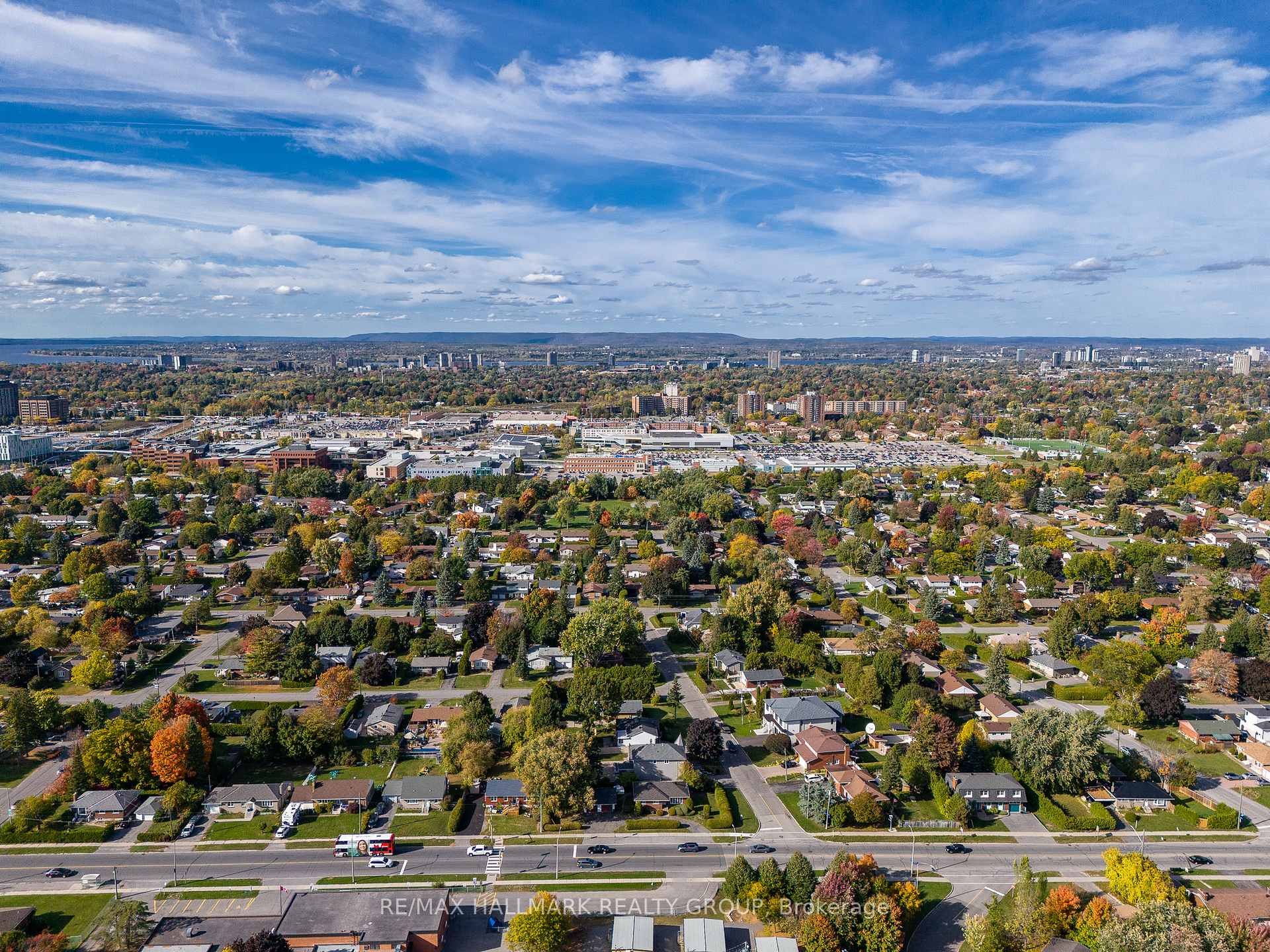 Photo 48 of 64 Sullivan Avenue, Ottawa, Meadowlands/Crestview — HOMEH