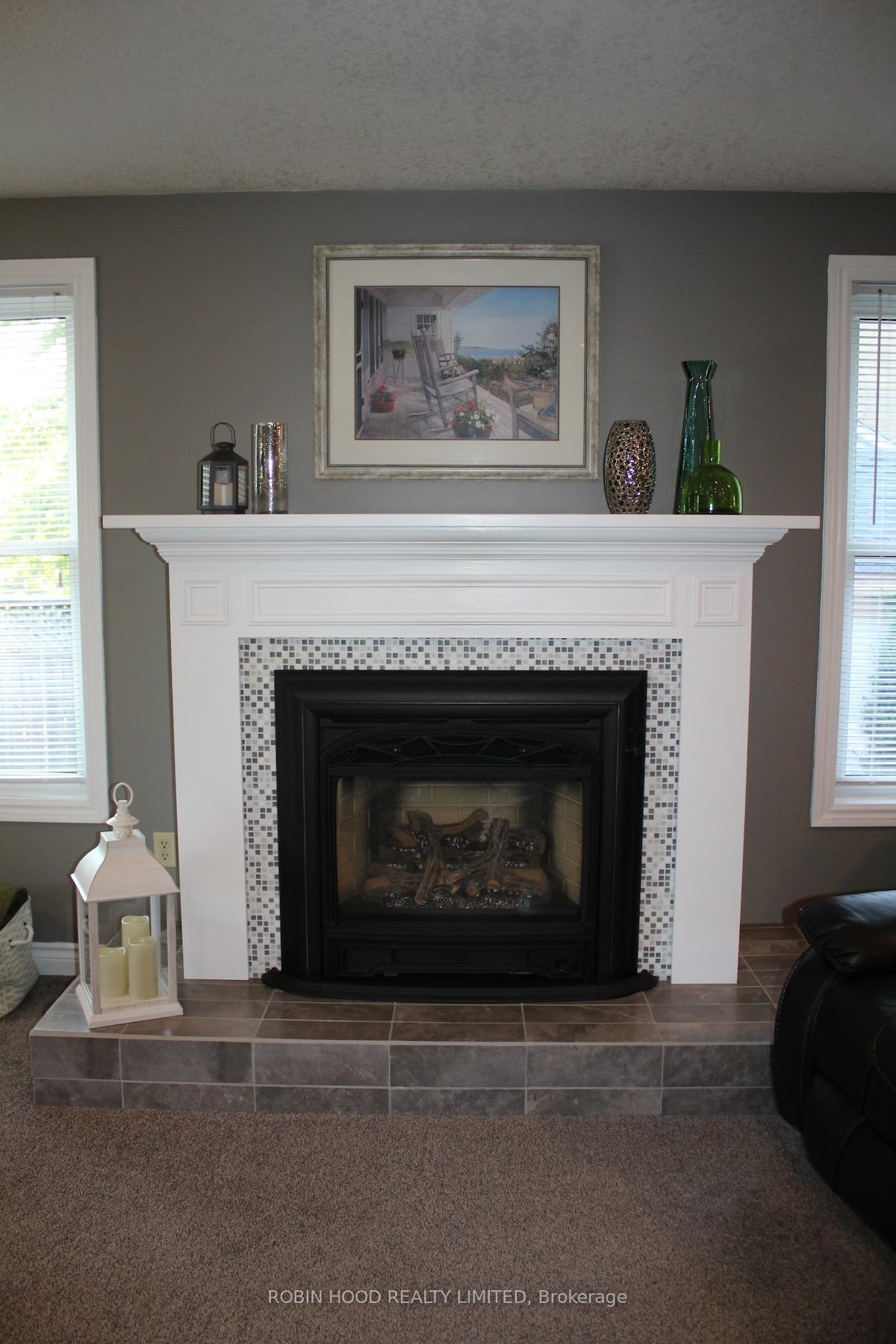 Photo 11 of 67 Main Street E, Mapleton, Rural Mapleton — HOMEH