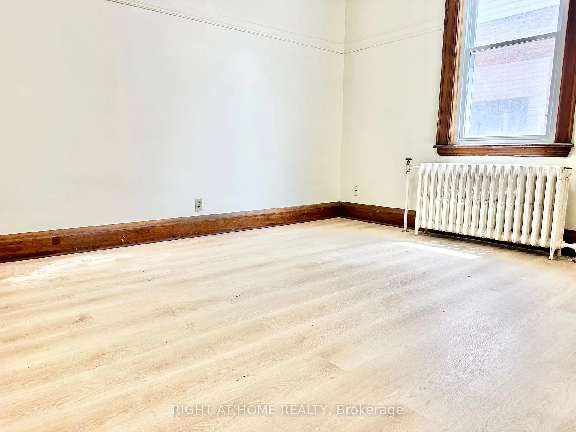 Photo 14 of 213 Rosewood Road, Hamilton, Glenview — HOMEH
