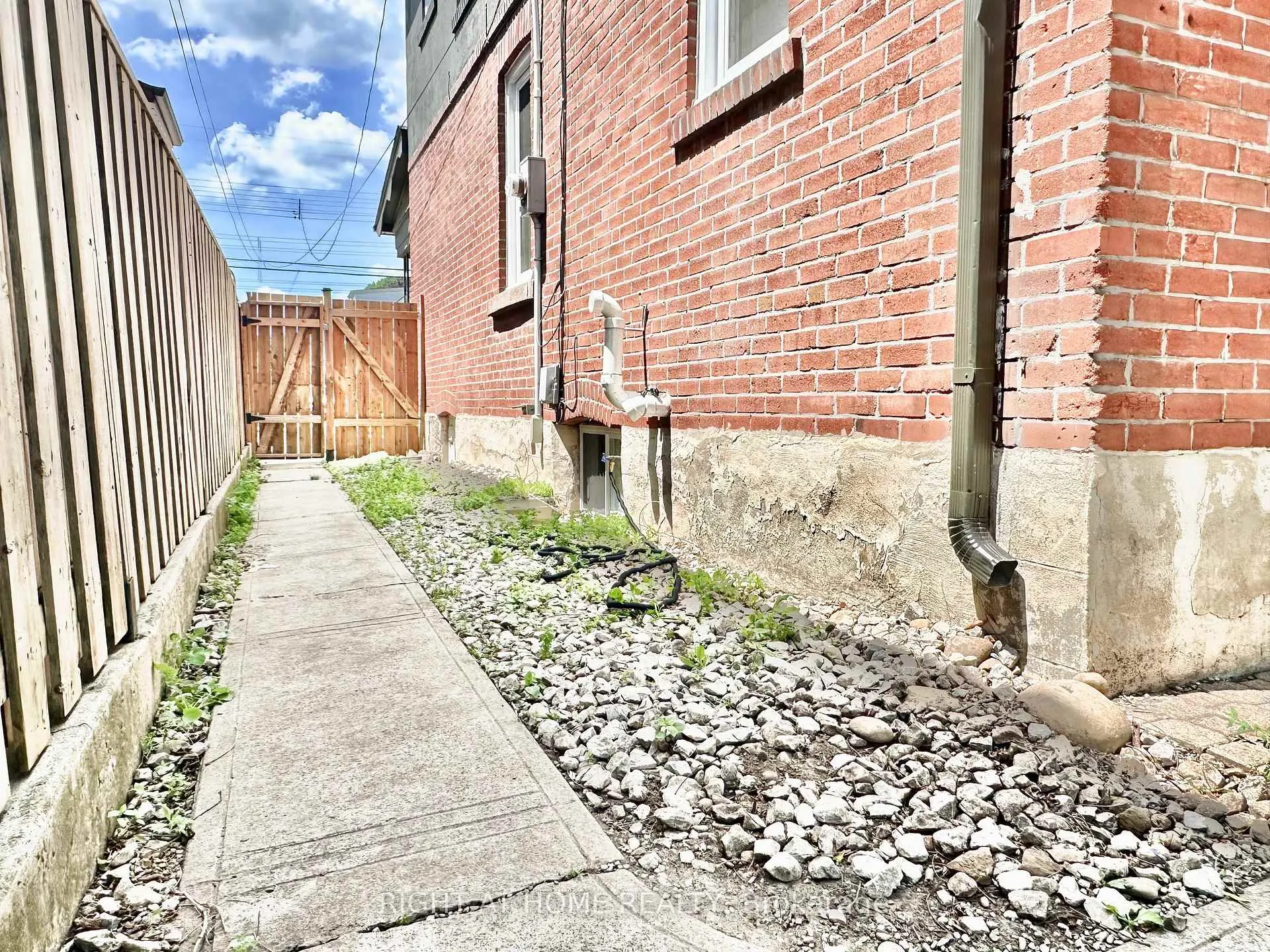 Photo 35 of 213 Rosewood Road, Hamilton, Glenview — HOMEH