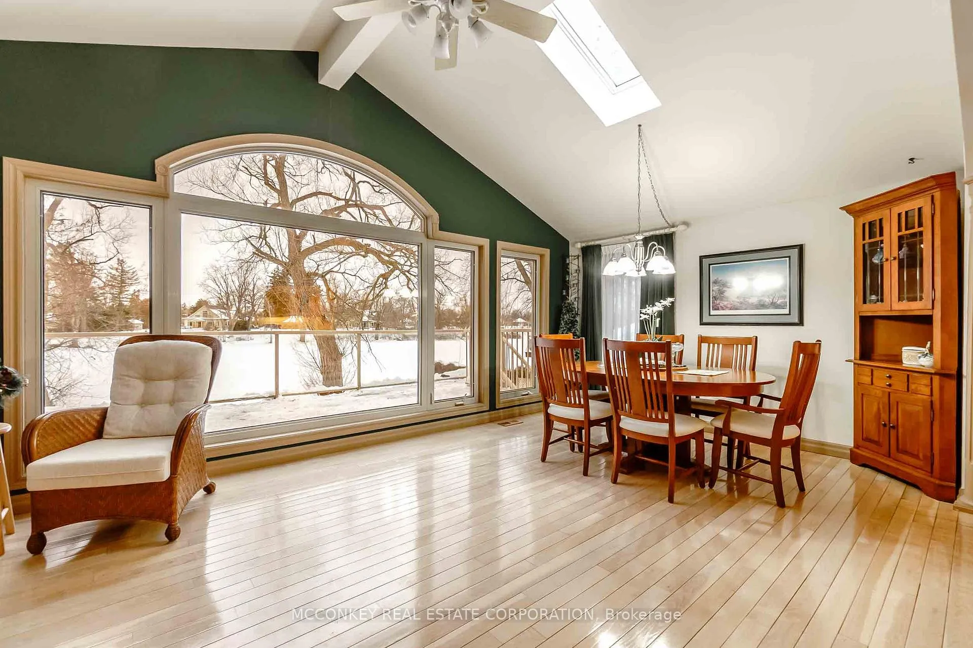 Photo 12 of 244 Sherin Avenue, Peterborough, Ashburnham Ward 4 — HOMEH