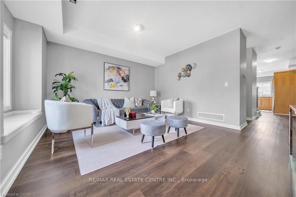 Photo 2 of 707 Frederick Street, Kitchener — HOMEH