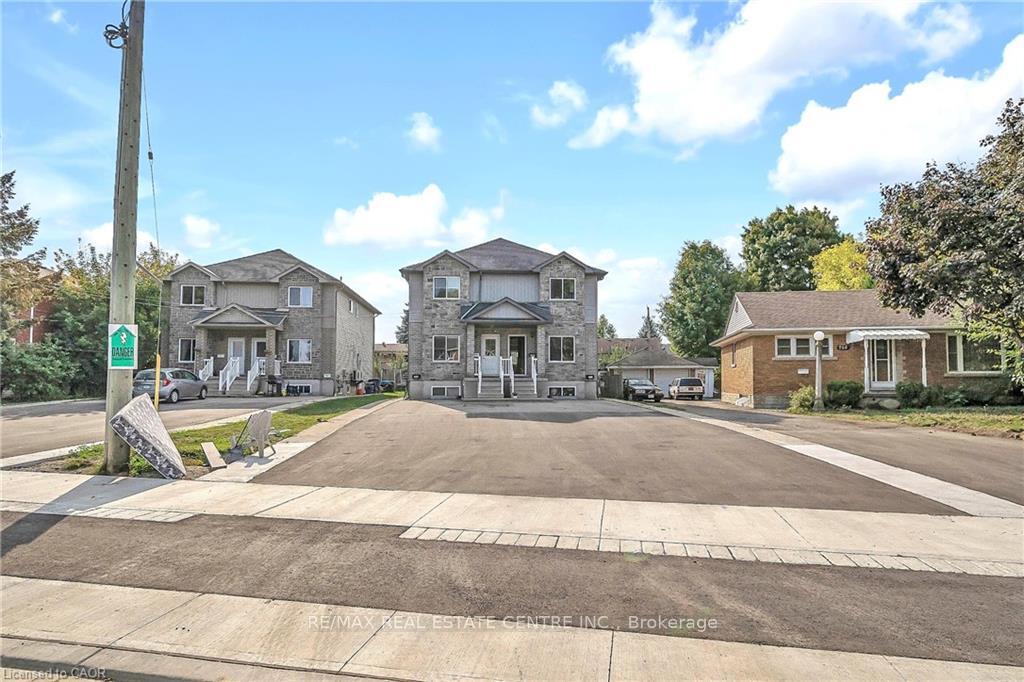 Photo 20 of 707 Frederick Street, Kitchener — HOMEH