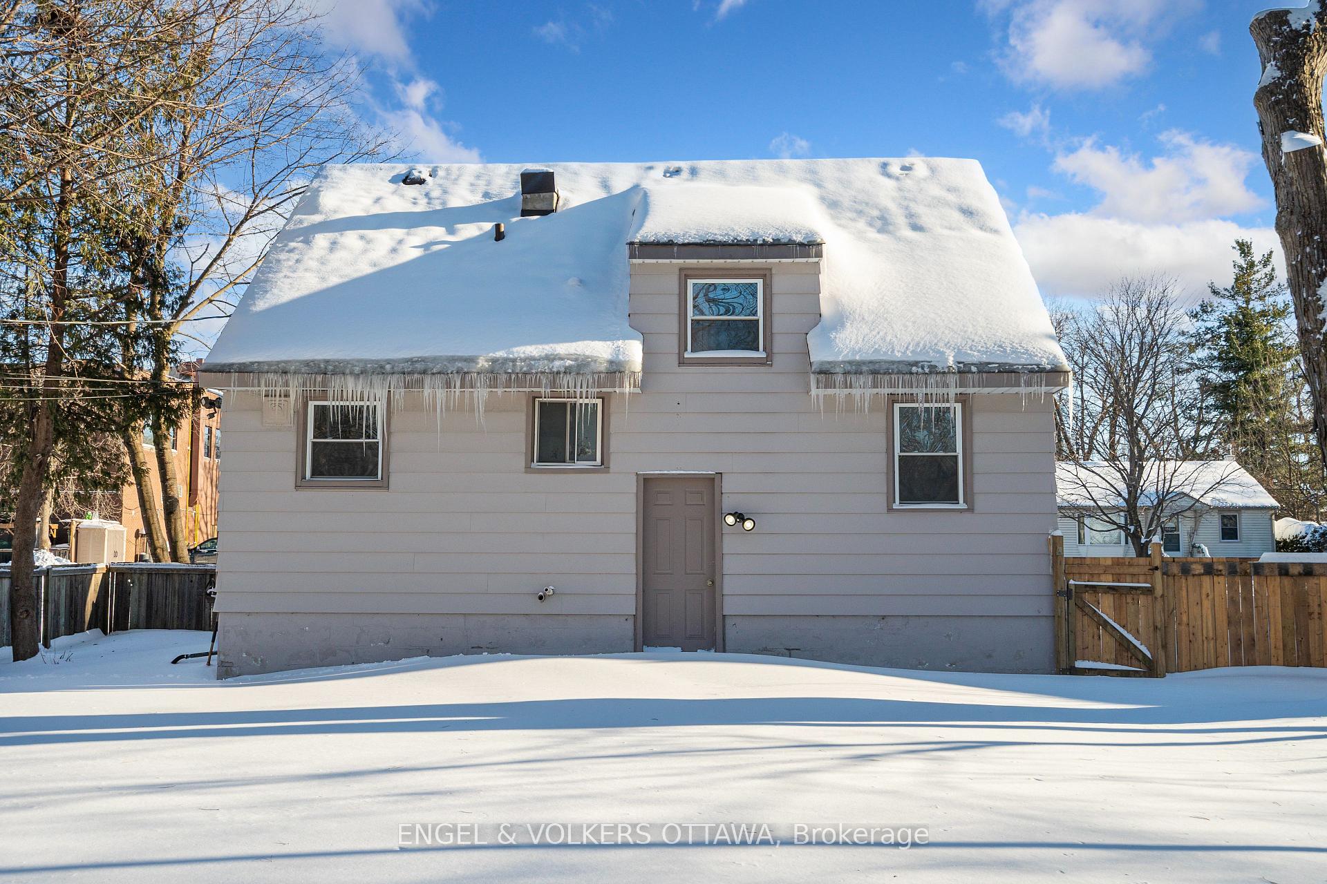 Photo 31 of 7 Starwood Road, Ottawa, Meadowlands/St. Claire Gardens — HOMEH