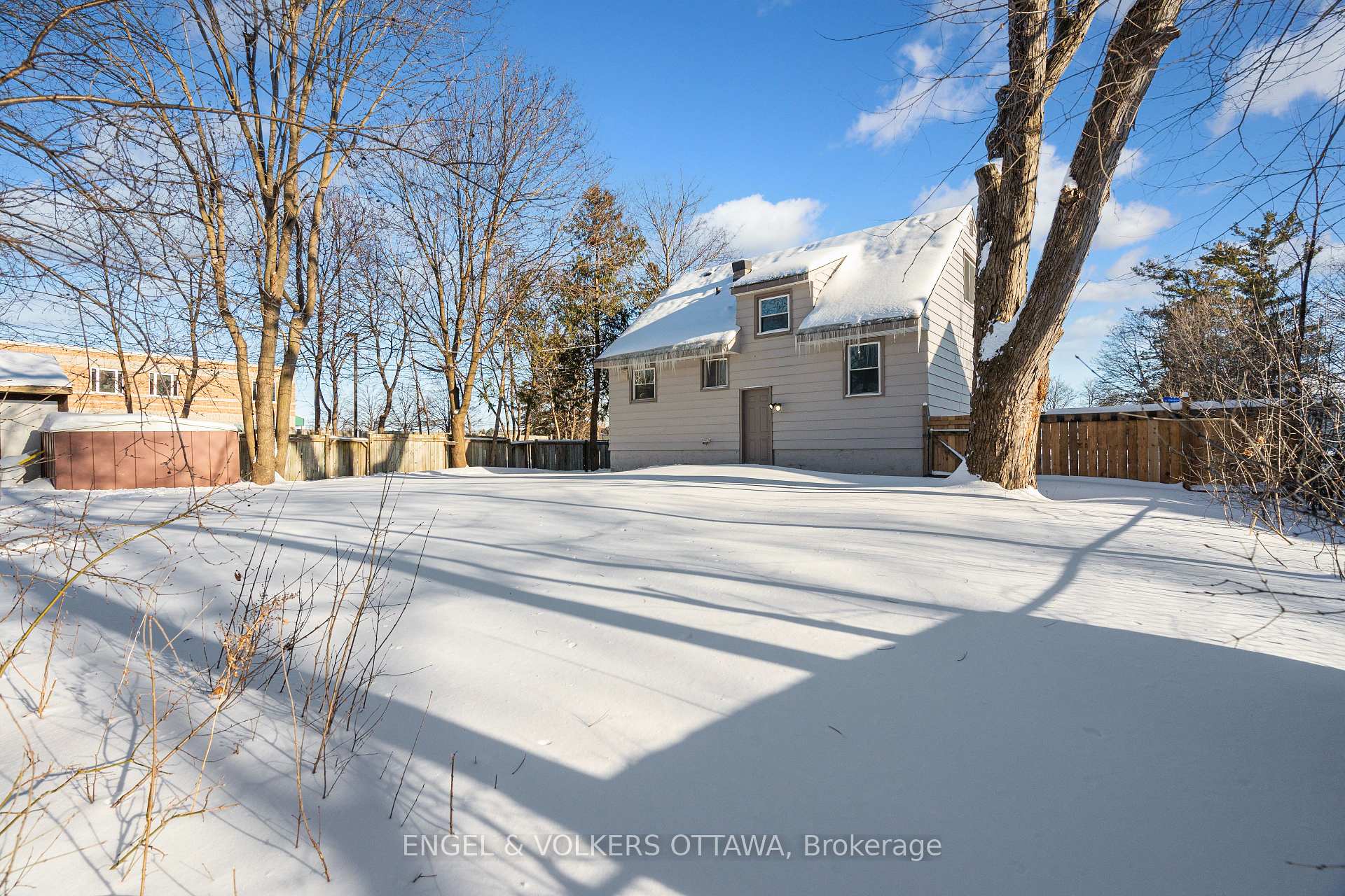 Photo 32 of 7 Starwood Road, Ottawa, Meadowlands/St. Claire Gardens — HOMEH