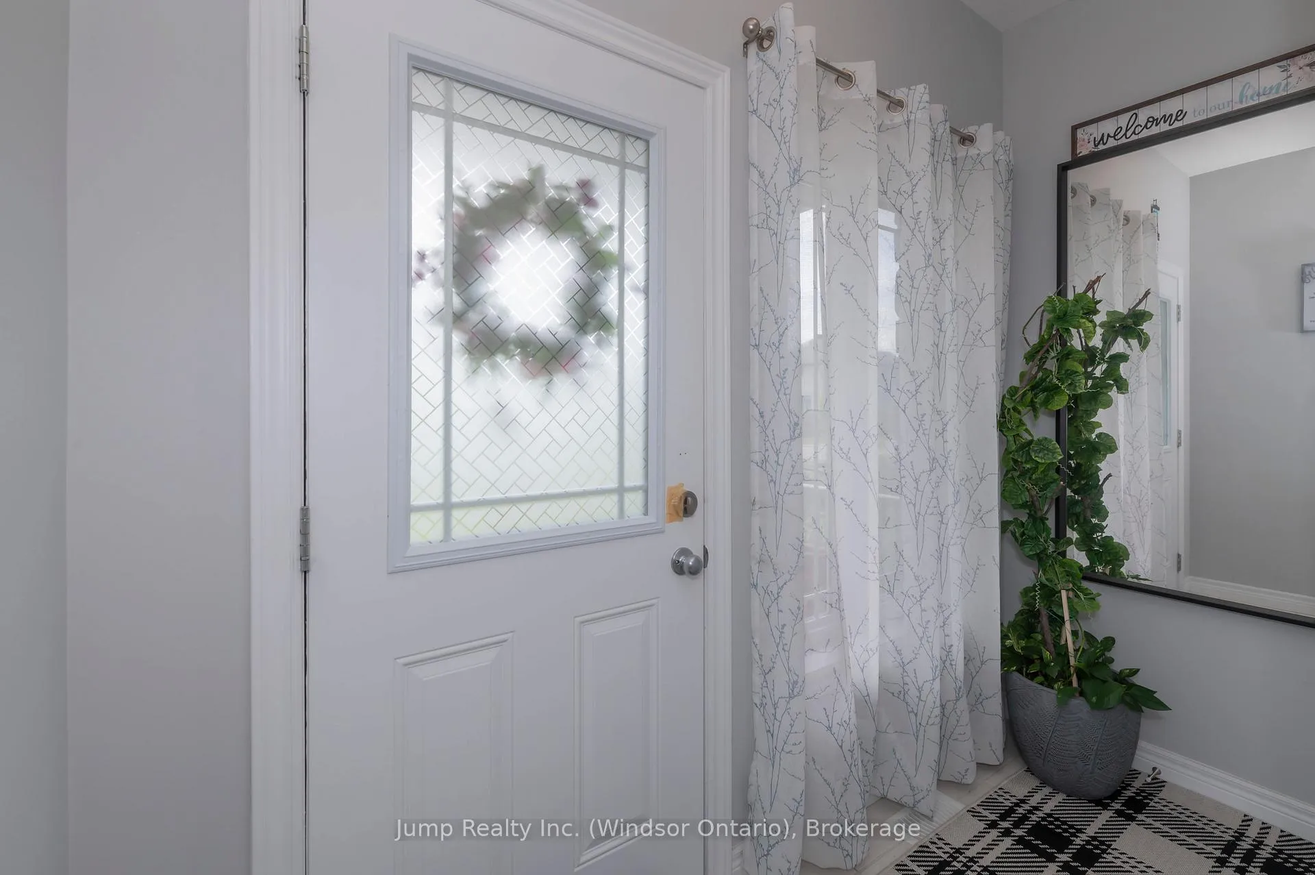 Photo 8 of 229 Macalister Boulevard, Guelph, Kortright East — HOMEH