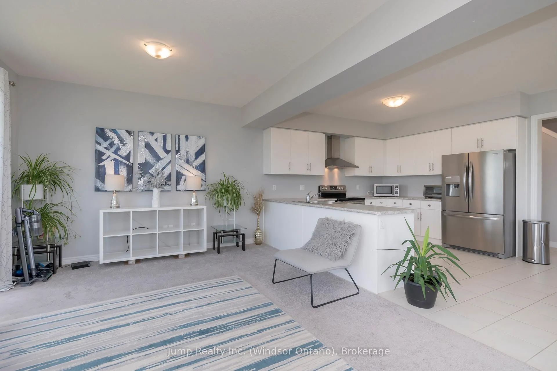 Photo 12 of 229 Macalister Boulevard, Guelph, Kortright East — HOMEH