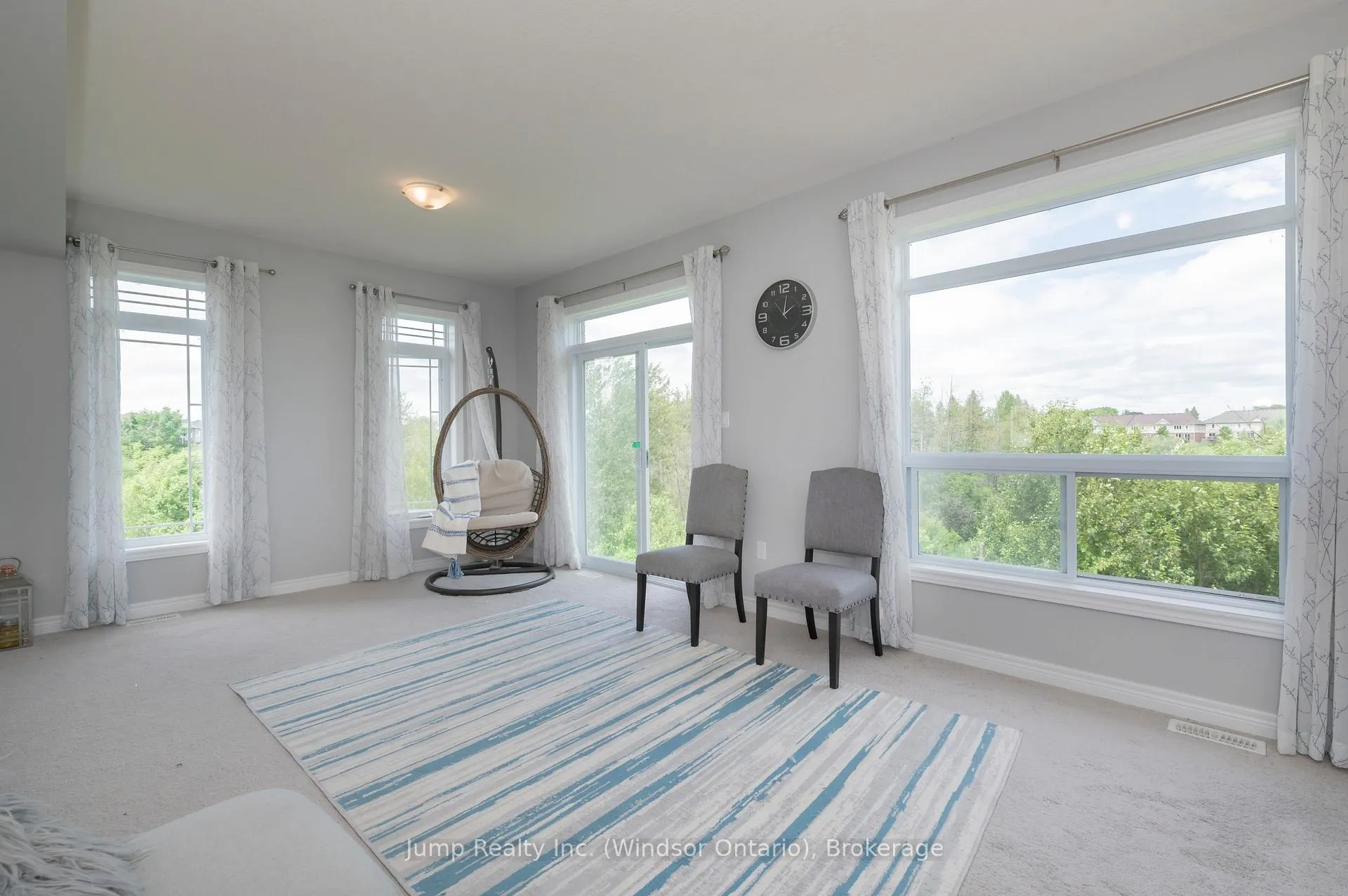 Photo 13 of 229 Macalister Boulevard, Guelph, Kortright East — HOMEH