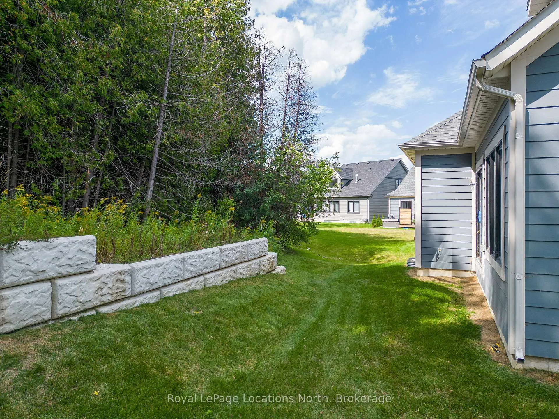 Photo 20 of 124 Beacon Drive, Blue Mountains — HOMEH