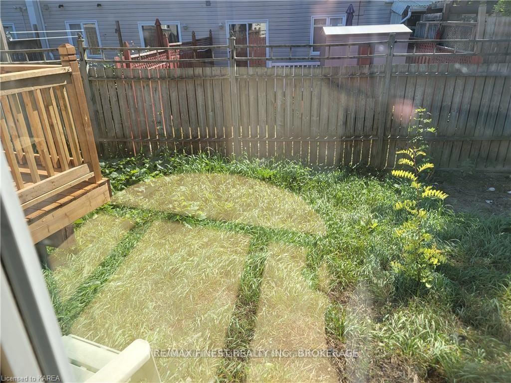 Photo 3 of 56 Wilson Street, Kingston, Rideau — HOMEH