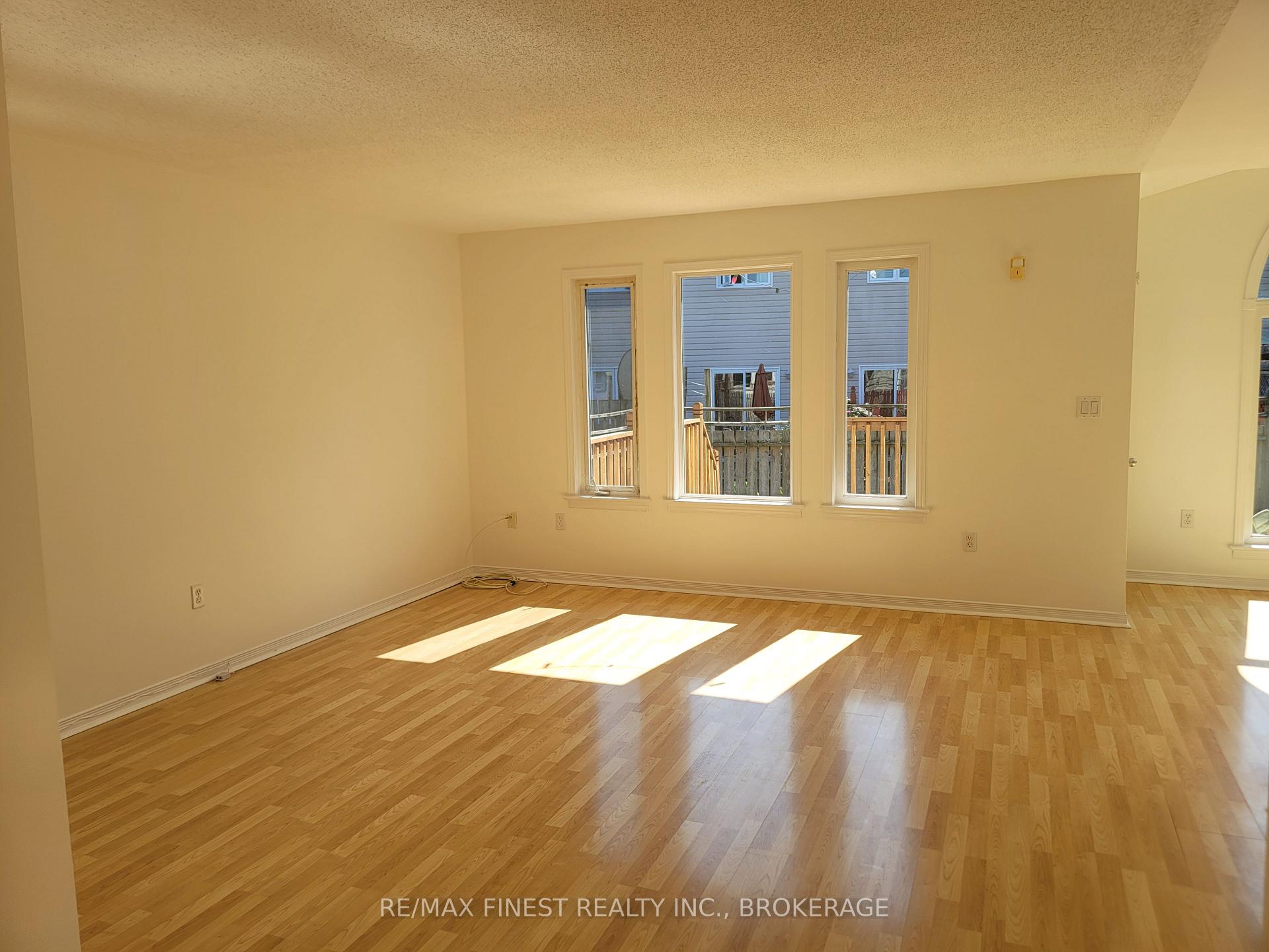 Photo 7 of 56 Wilson Street, Kingston, Rideau — HOMEH