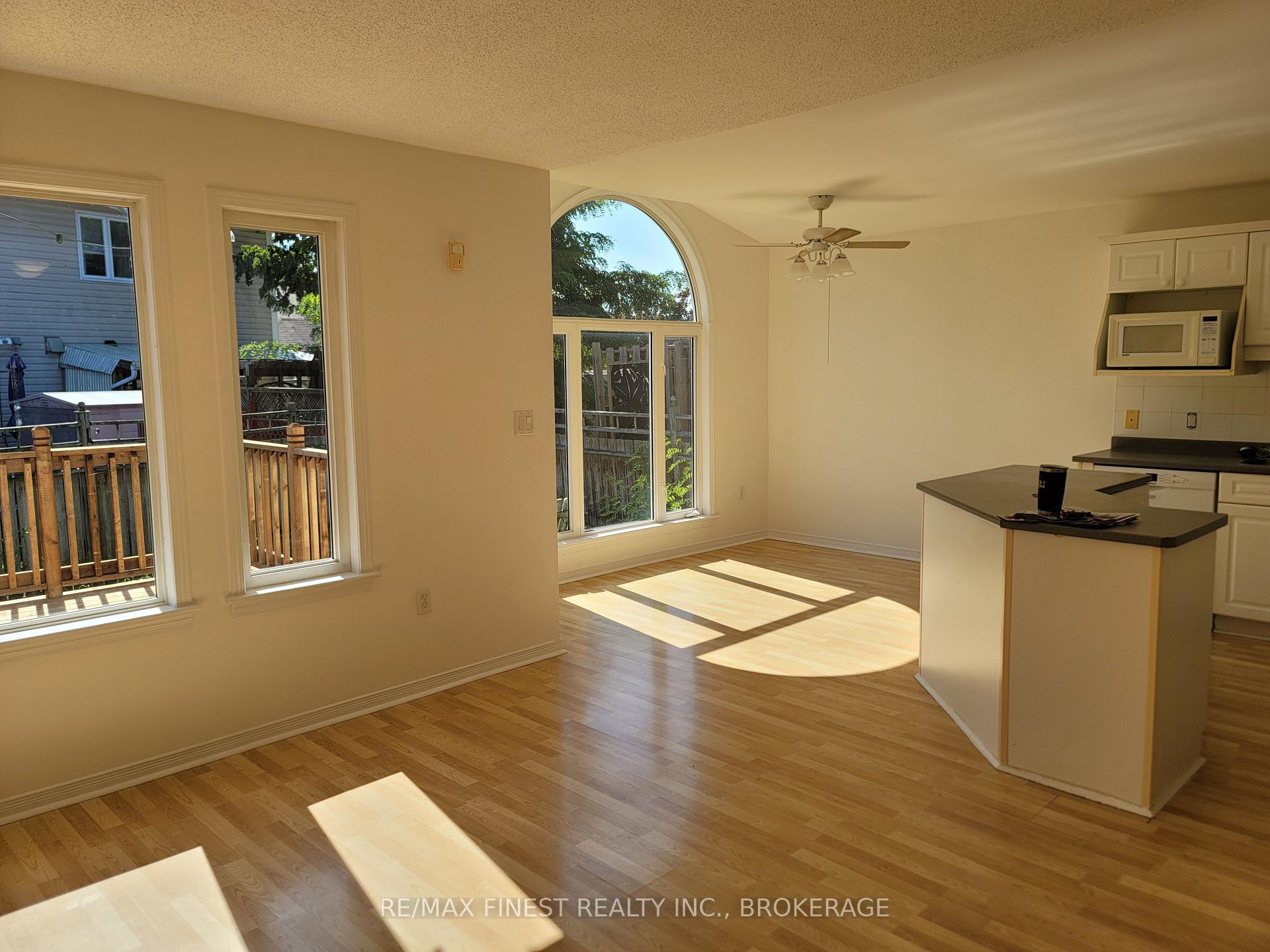 Photo 8 of 56 Wilson Street, Kingston, Rideau — HOMEH