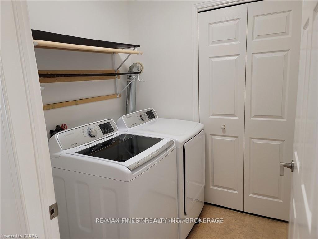 Photo 16 of 56 Wilson Street, Kingston, Rideau — HOMEH