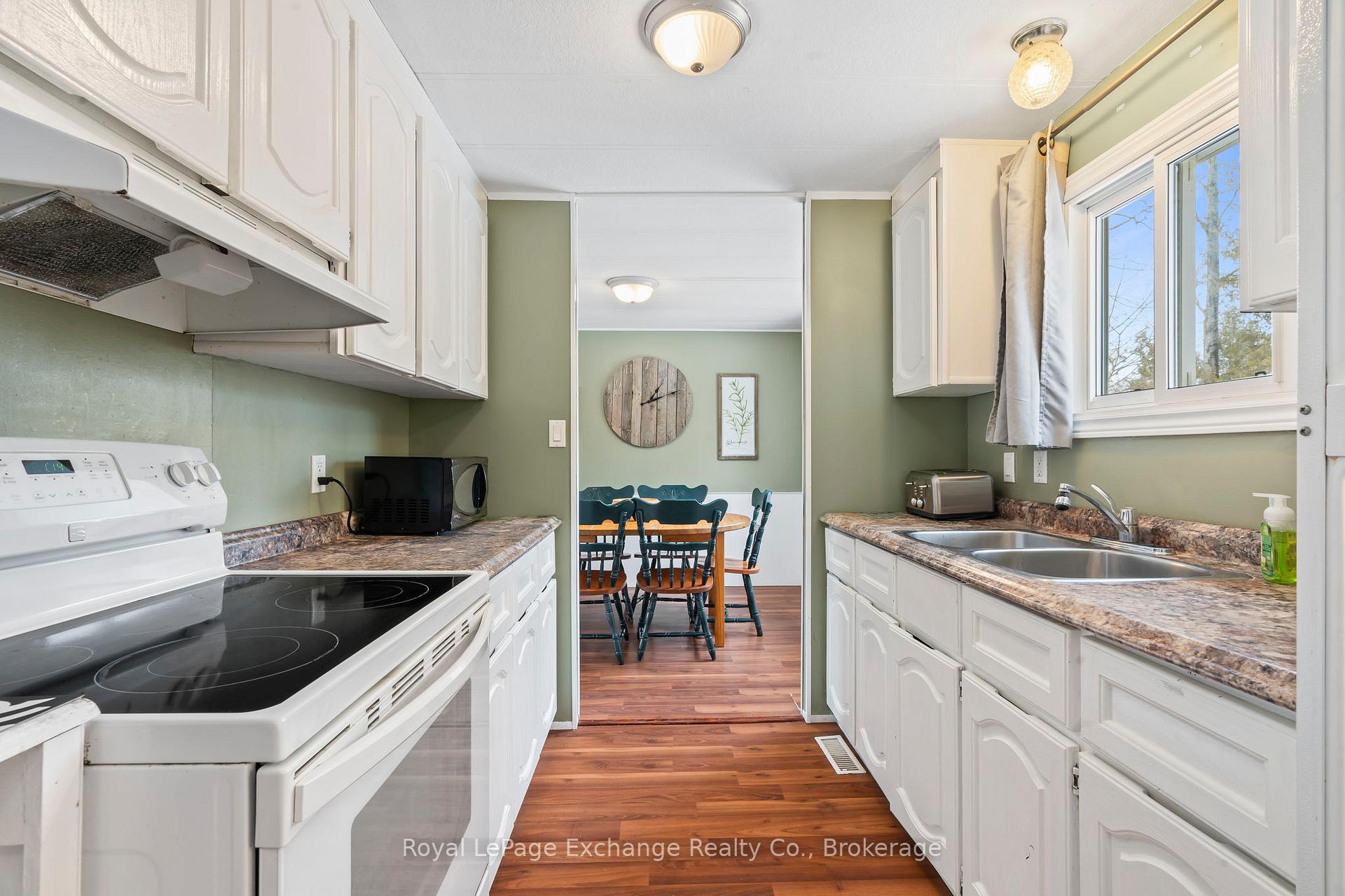 Photo 7 of 184 Scotts Point Road, Kincardine — HOMEH