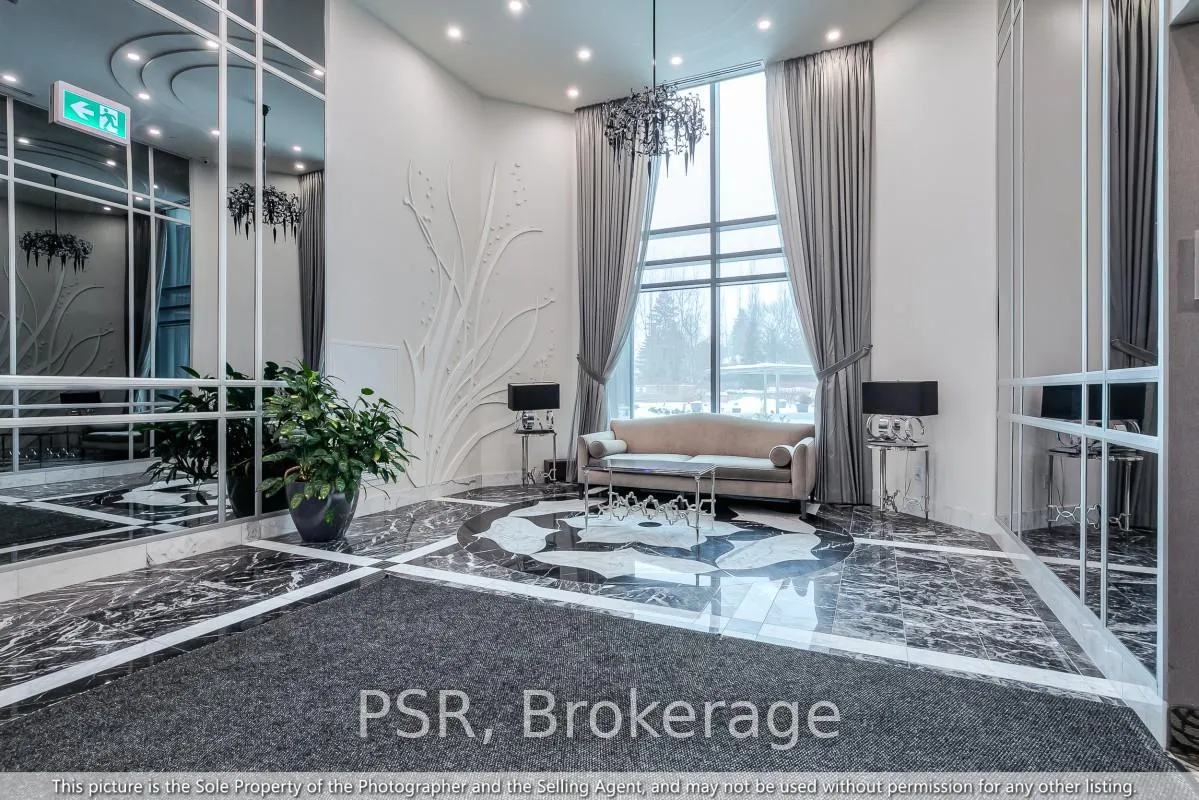 Photo 3 of Unit 306, 7608 Yonge Street, Vaughan, Crestwood-Springfarm-Yorkhill — HOMEH