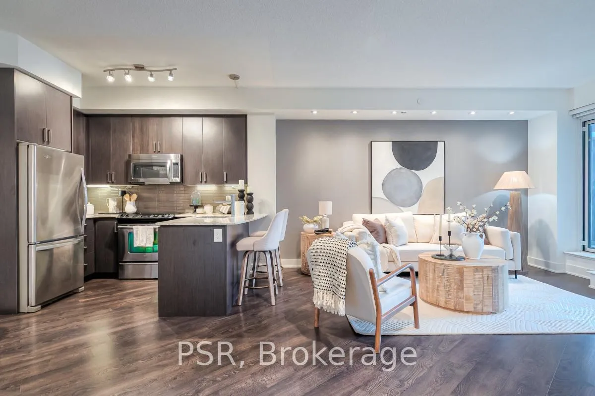 Photo 4 of Unit 306, 7608 Yonge Street, Vaughan, Crestwood-Springfarm-Yorkhill — HOMEH