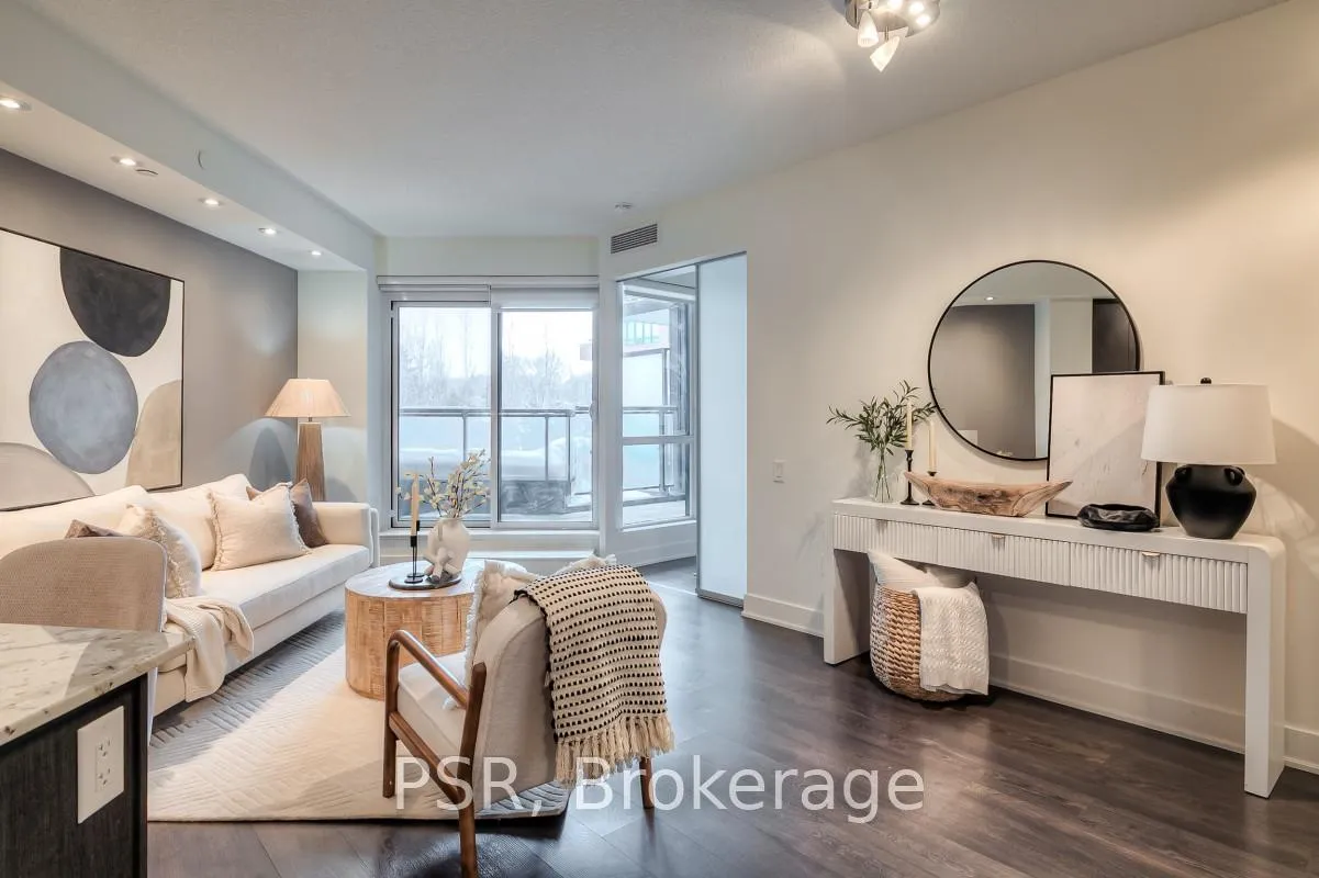 Photo 14 of Unit 306, 7608 Yonge Street, Vaughan, Crestwood-Springfarm-Yorkhill — HOMEH