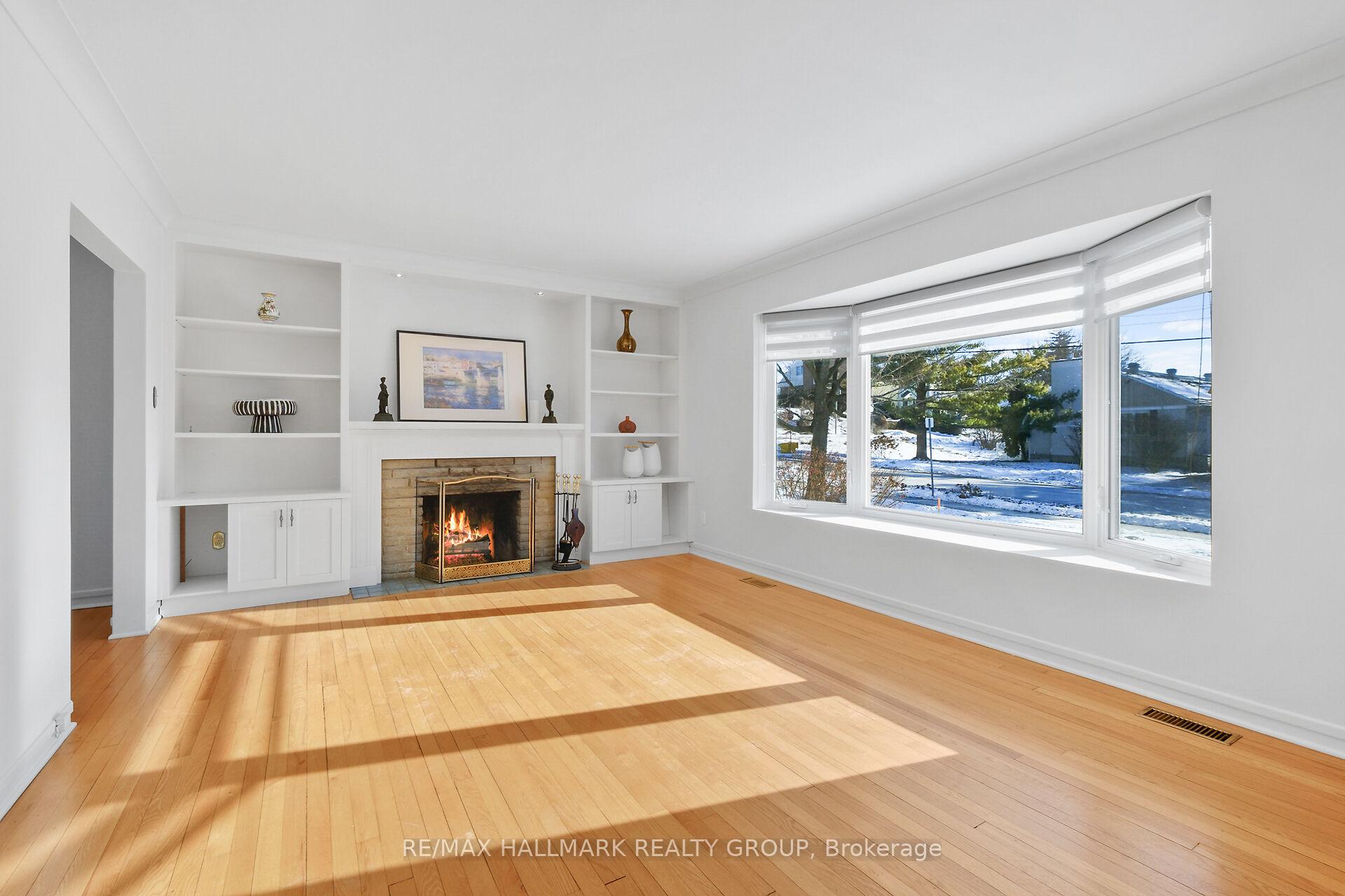 Photo 6 of 2083 Lenester Avenue, Ottawa, McKellar Heights/Glabar Park — HOMEH