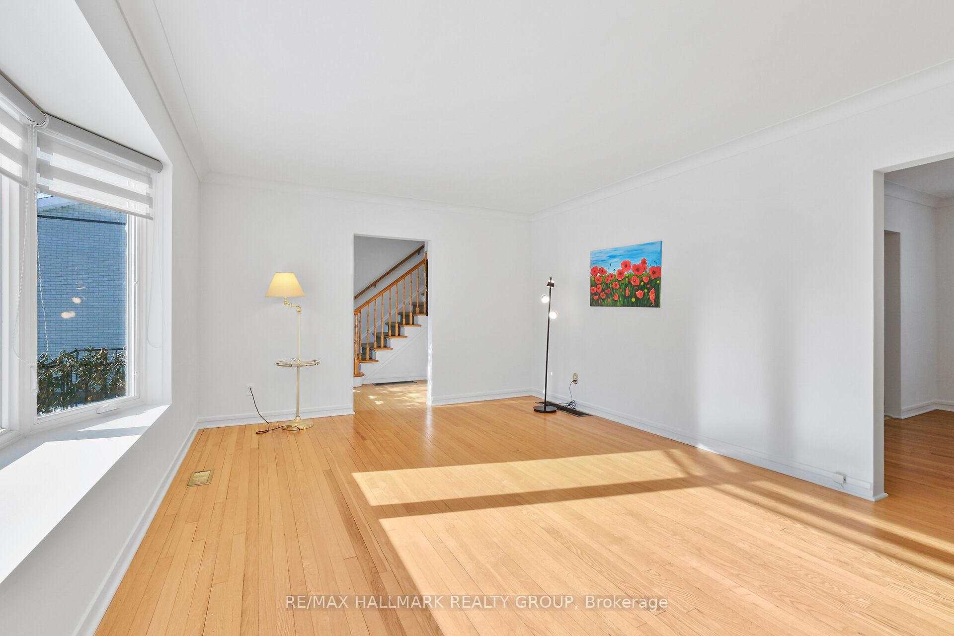 Photo 8 of 2083 Lenester Avenue, Ottawa, McKellar Heights/Glabar Park — HOMEH