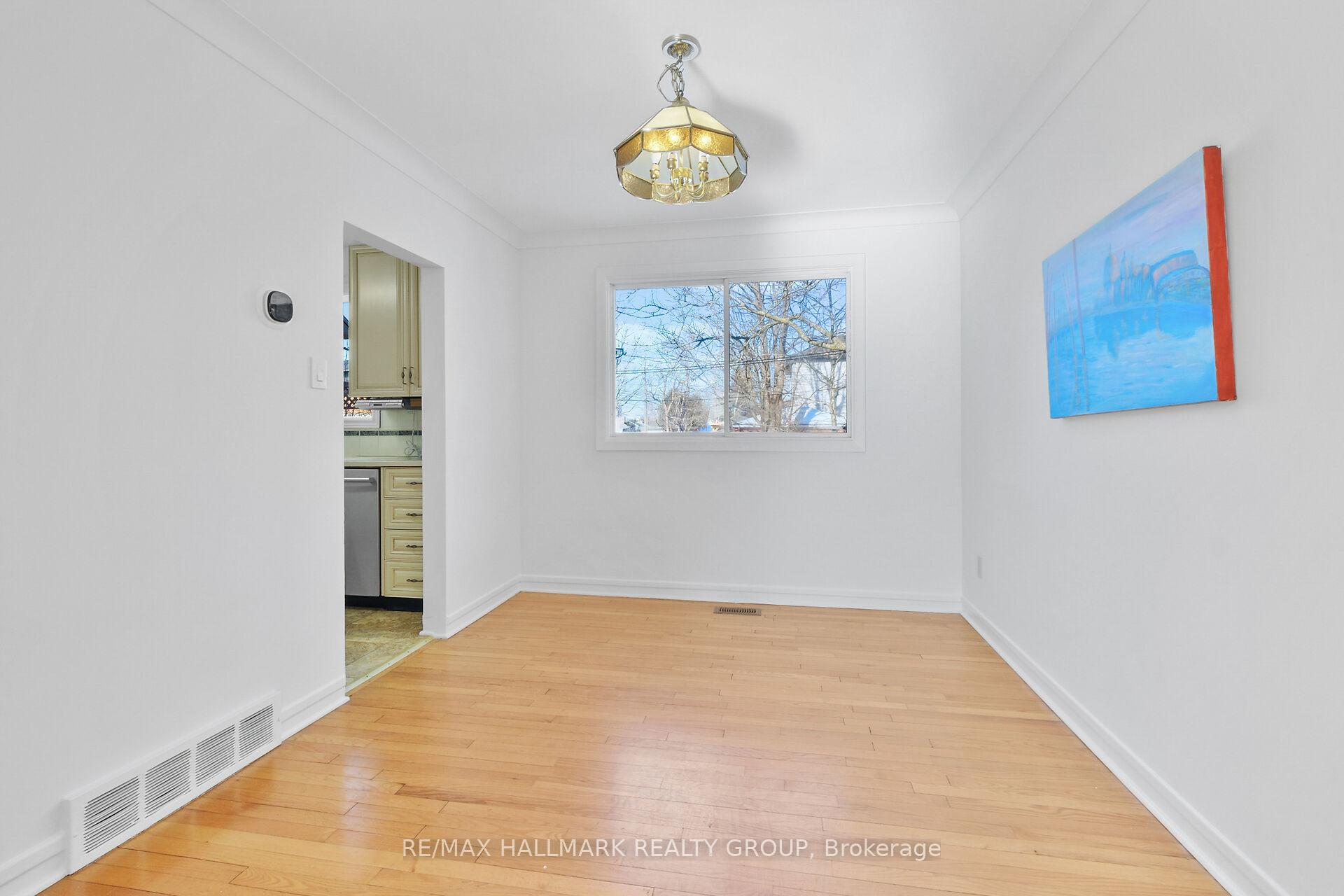 Photo 10 of 2083 Lenester Avenue, Ottawa, McKellar Heights/Glabar Park — HOMEH