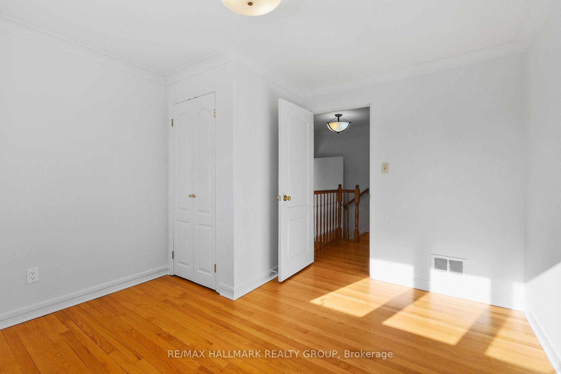 Photo 21 of 2083 Lenester Avenue, Ottawa, McKellar Heights/Glabar Park — HOMEH