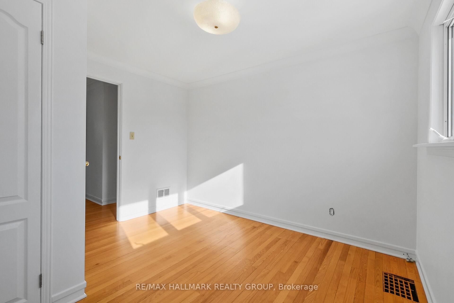 Photo 22 of 2083 Lenester Avenue, Ottawa, McKellar Heights/Glabar Park — HOMEH