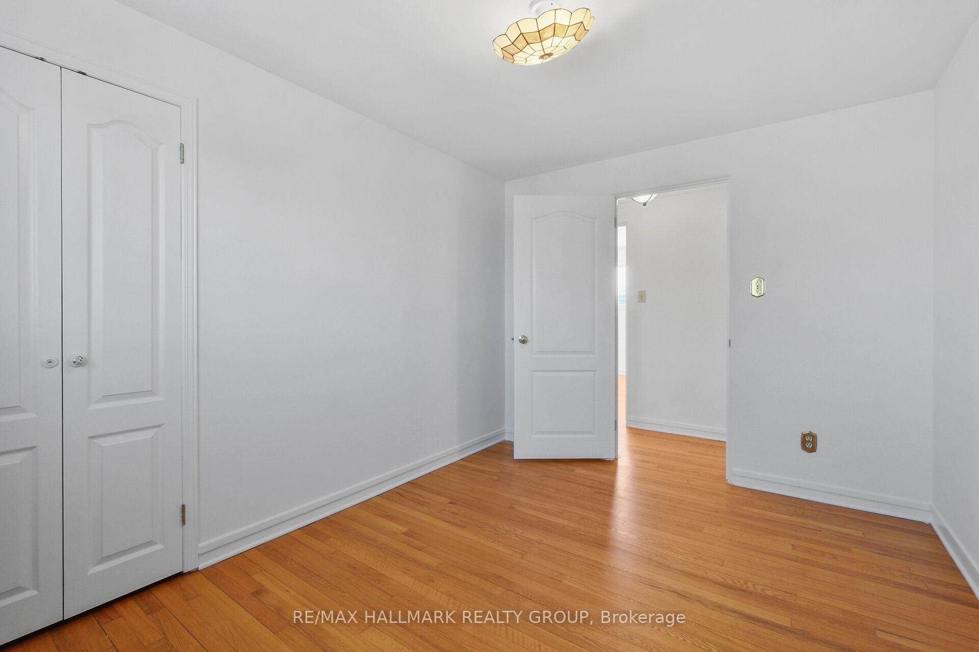 Photo 24 of 2083 Lenester Avenue, Ottawa, McKellar Heights/Glabar Park — HOMEH