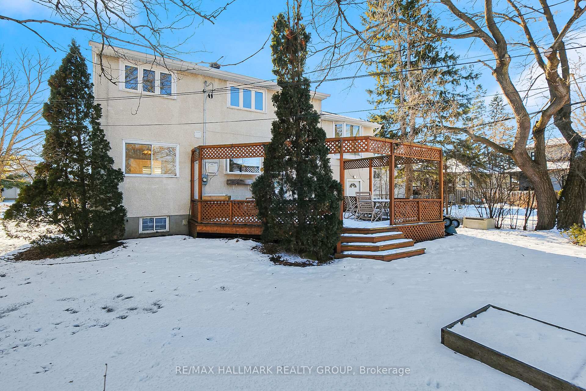 Photo 32 of 2083 Lenester Avenue, Ottawa, McKellar Heights/Glabar Park — HOMEH