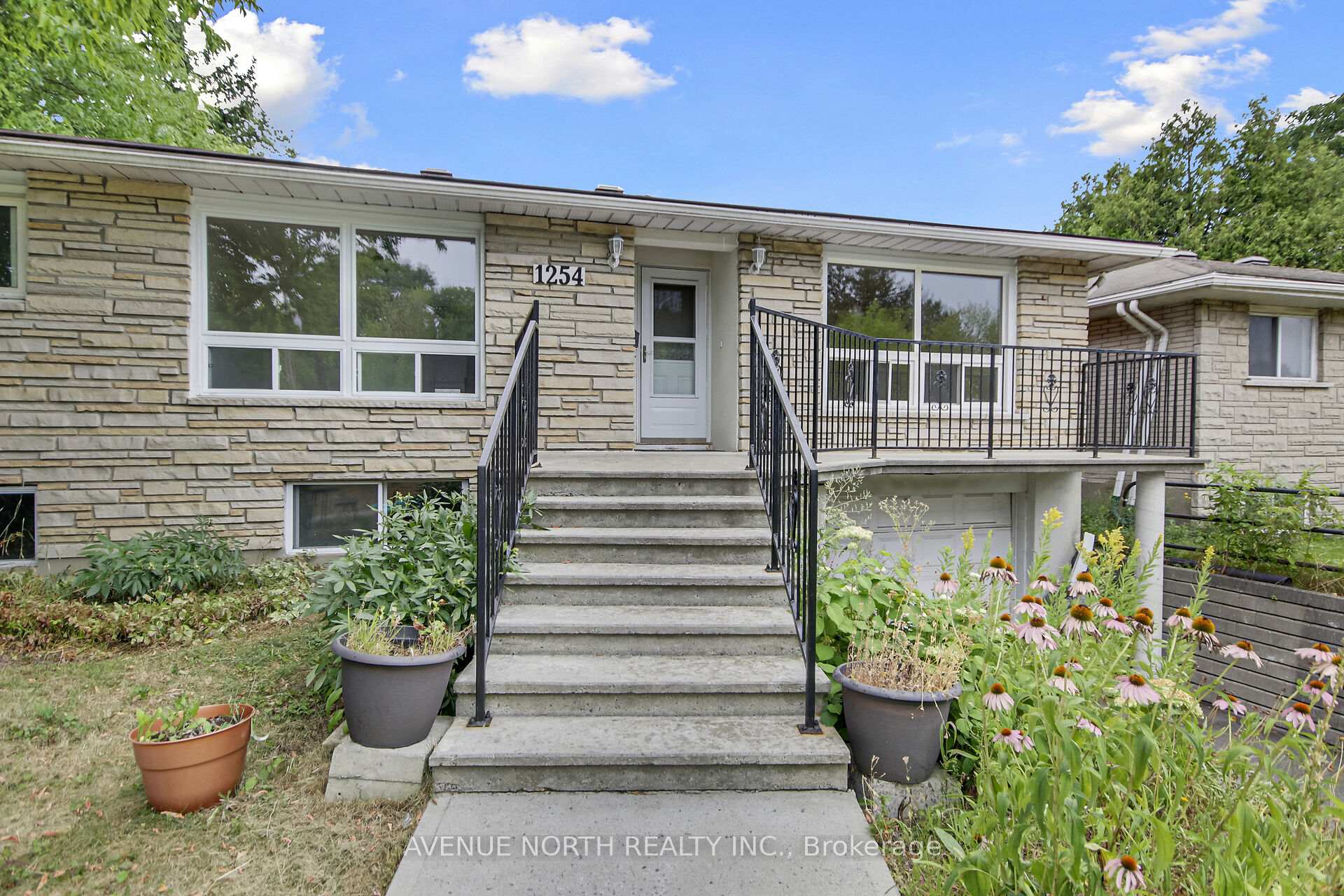 Photo 1 of 1254 Heron Road, Ottawa, Ridgemont — HOMEH