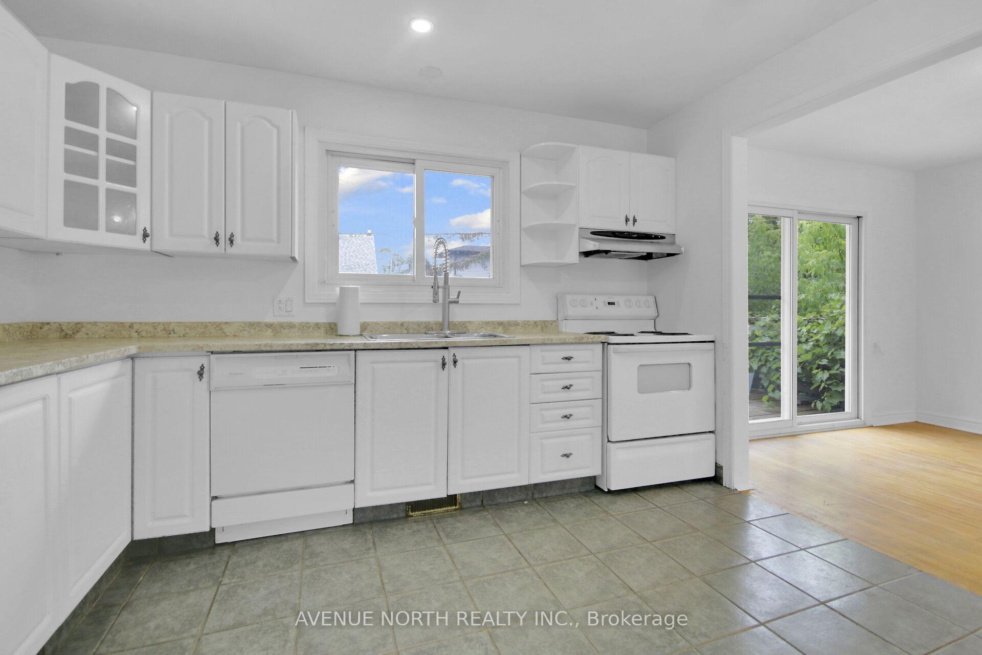 Photo 10 of 1254 Heron Road, Ottawa, Ridgemont — HOMEH