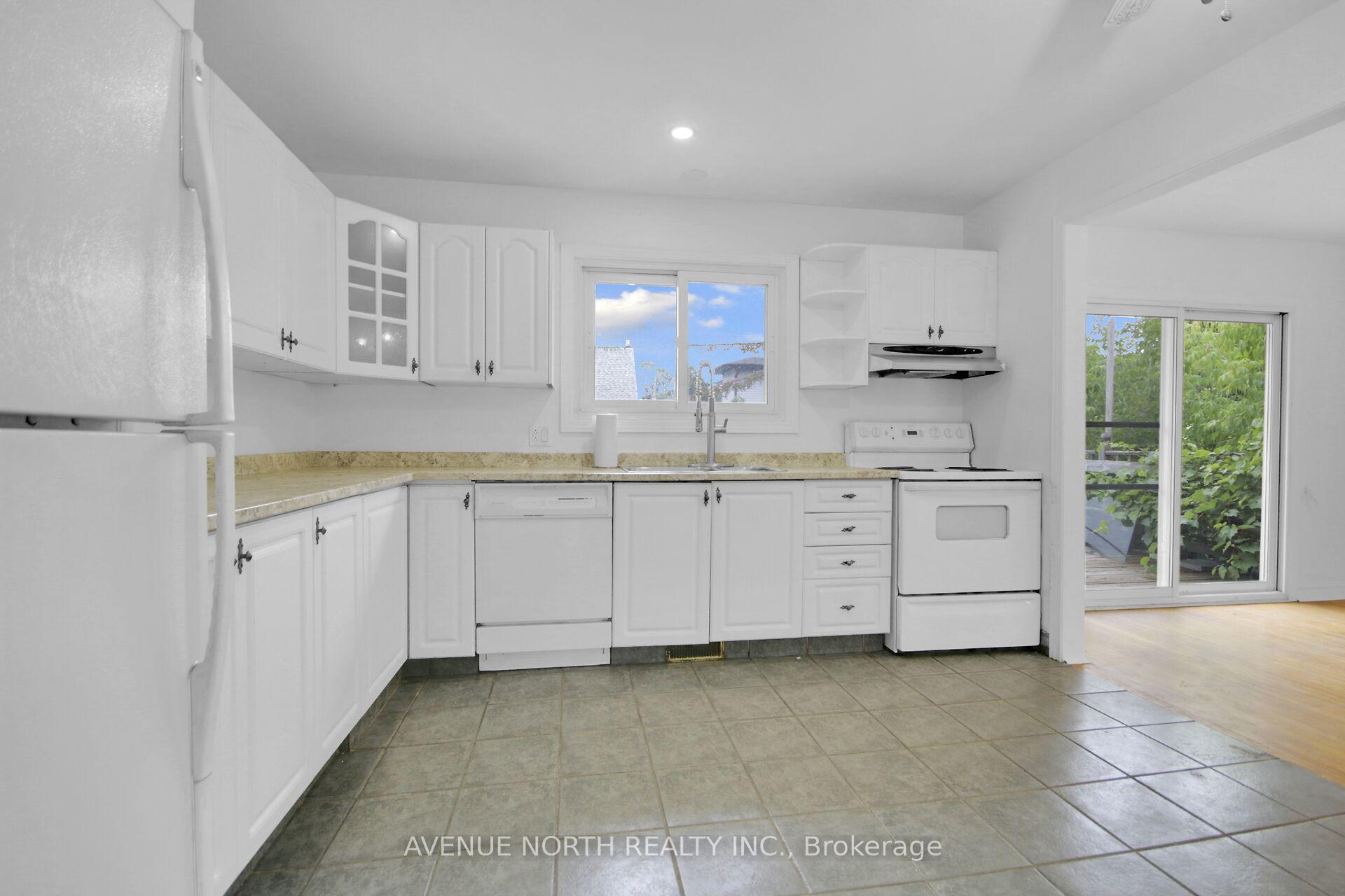 Photo 12 of 1254 Heron Road, Ottawa, Ridgemont — HOMEH