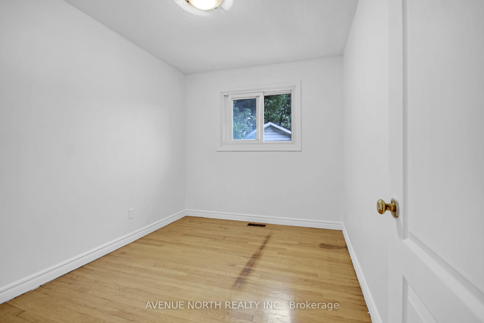 Photo 20 of 1254 Heron Road, Ottawa, Ridgemont — HOMEH