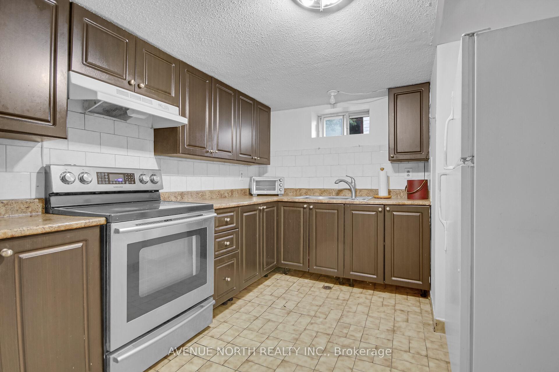 Photo 32 of 1254 Heron Road, Ottawa, Ridgemont — HOMEH