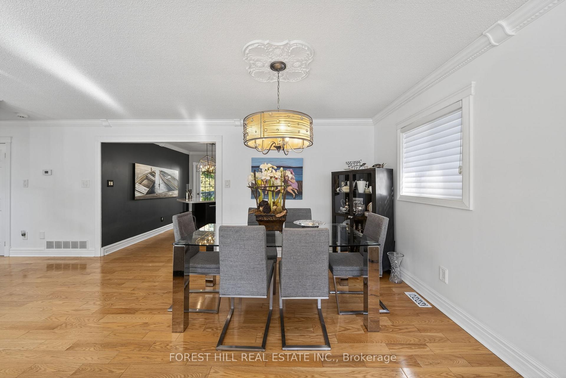 Photo 9 of 694 Cedar Path, Innisfil, Alcona — HOMEH