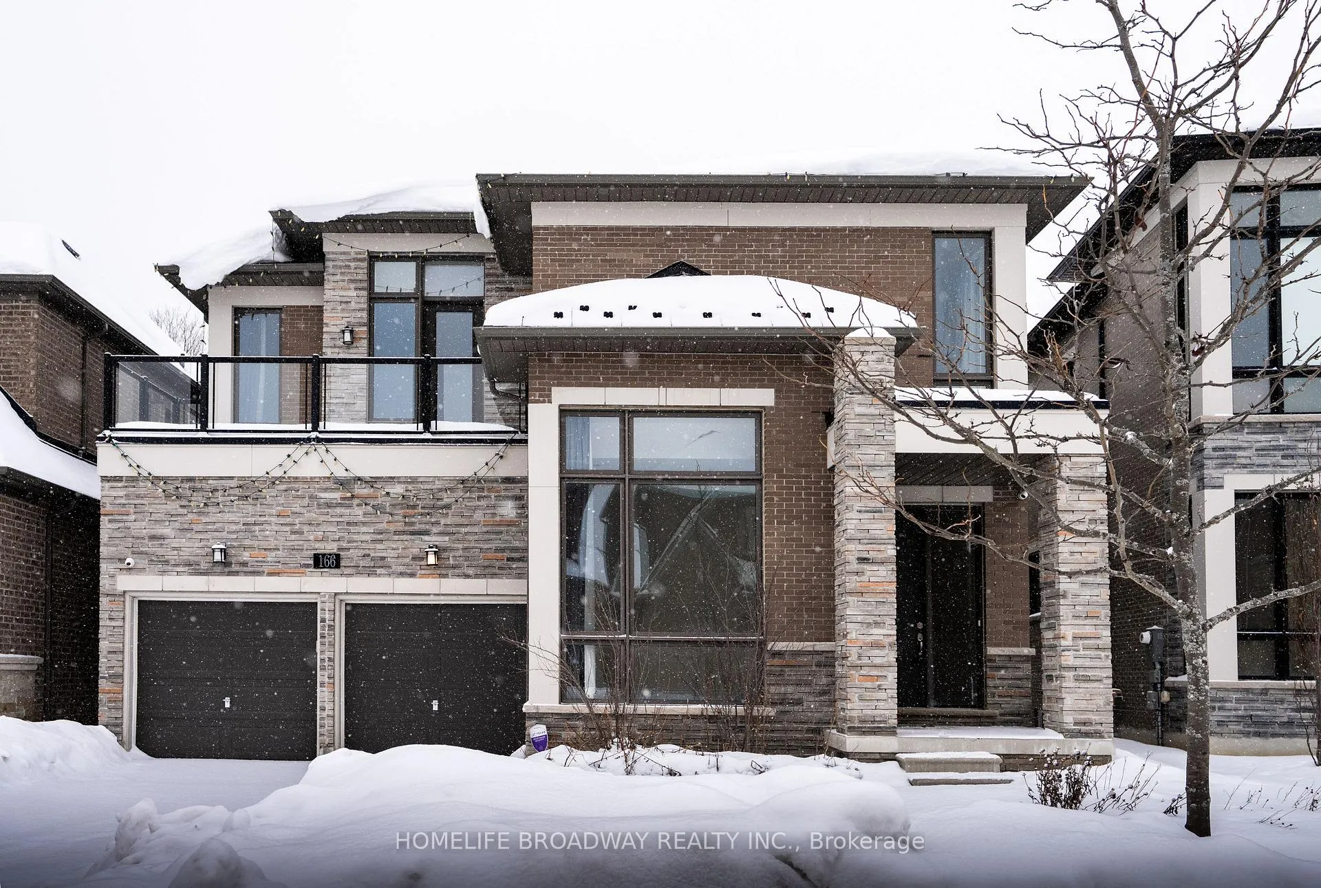Photo 1 of 166 Conklin Crescent, Aurora, Rural Aurora — HOMEH