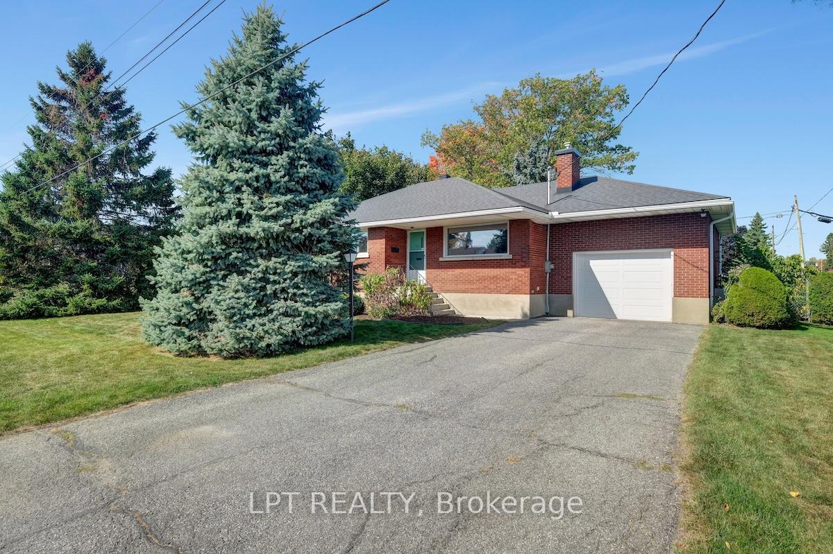Photo 4 of 151 Oakridge Boulevard, Ottawa, Meadowlands/Crestview — HOMEH