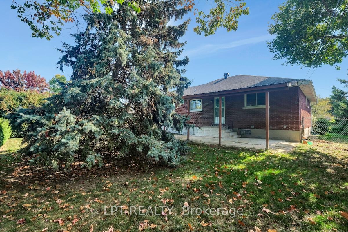 Photo 45 of 151 Oakridge Boulevard, Ottawa, Meadowlands/Crestview — HOMEH