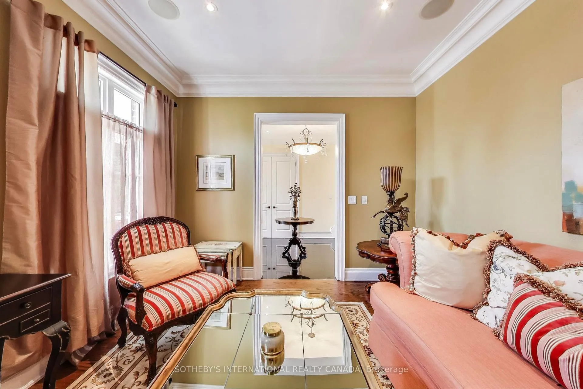 Photo 5 of 16 St Phillips Road, Etobicoke, Kingsview Village-The Westway — HOMEH