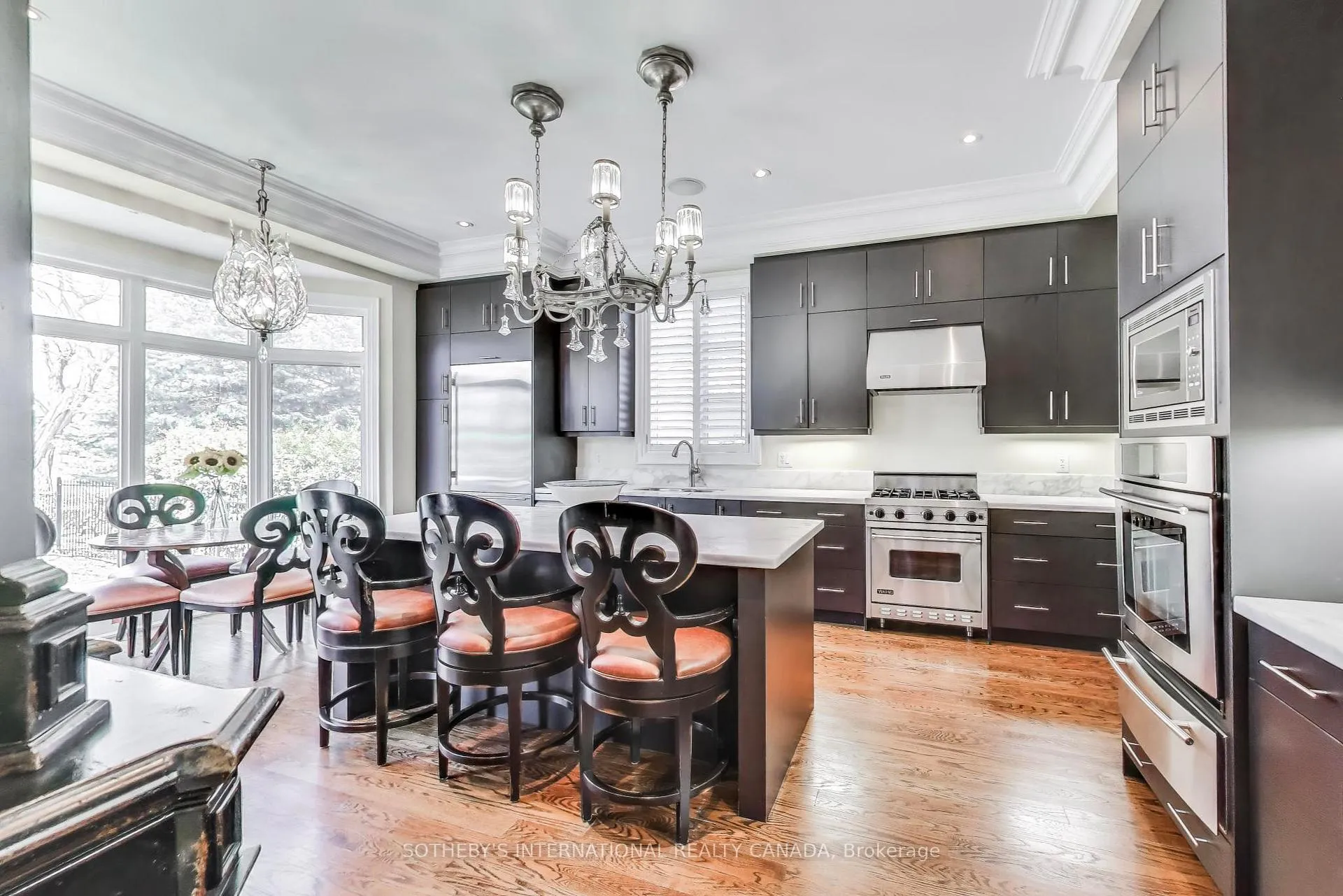 Photo 8 of 16 St Phillips Road, Etobicoke, Kingsview Village-The Westway — HOMEH