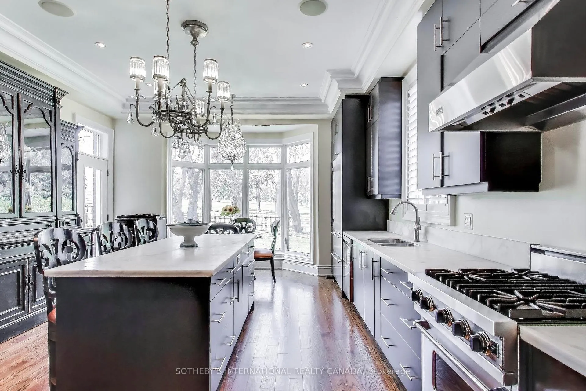 Photo 9 of 16 St Phillips Road, Etobicoke, Kingsview Village-The Westway — HOMEH