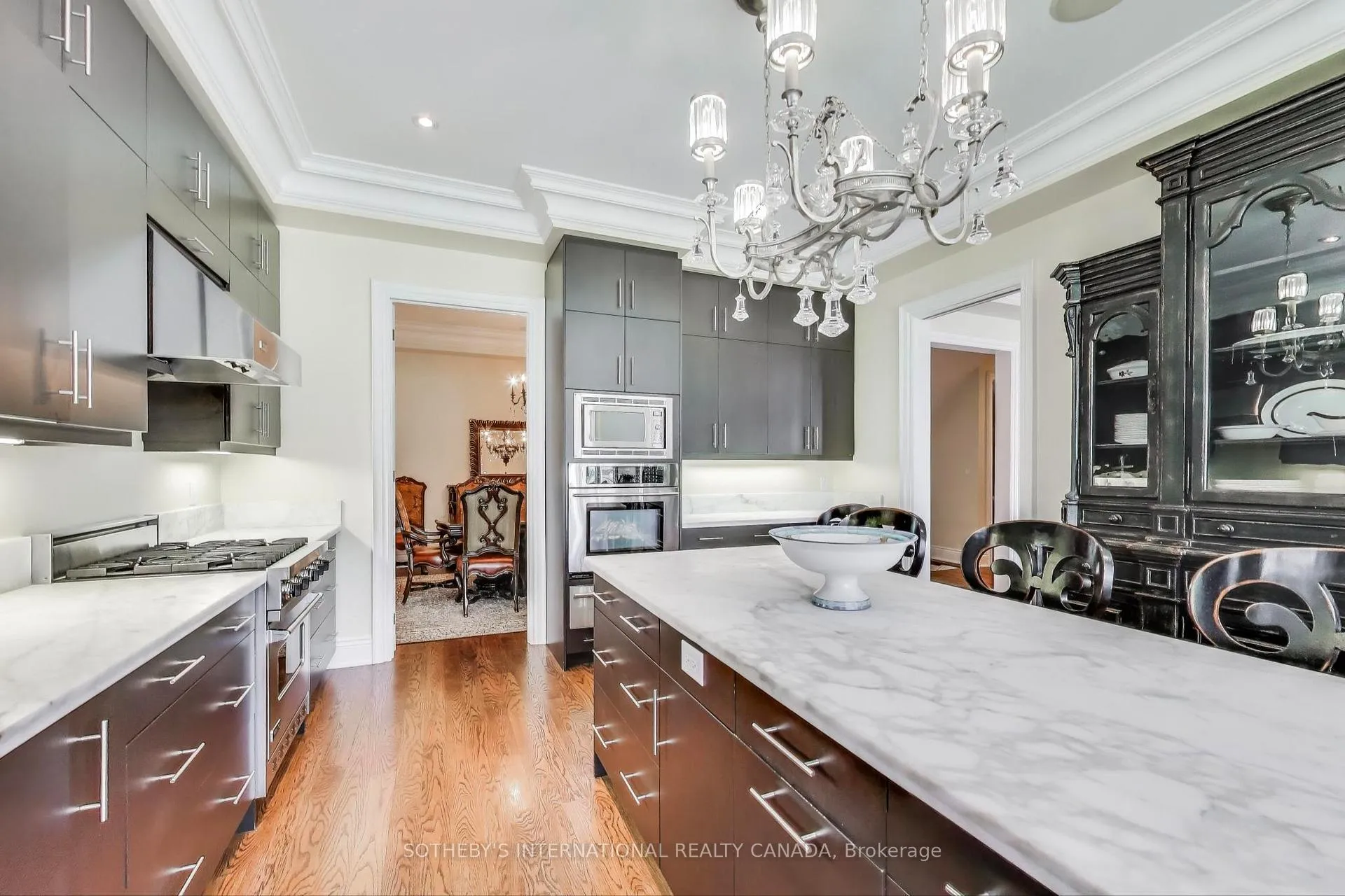 Photo 10 of 16 St Phillips Road, Etobicoke, Kingsview Village-The Westway — HOMEH