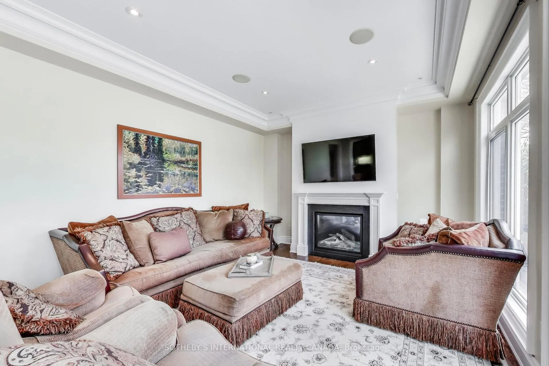 Photo 14 of 16 St Phillips Road, Etobicoke, Kingsview Village-The Westway — HOMEH